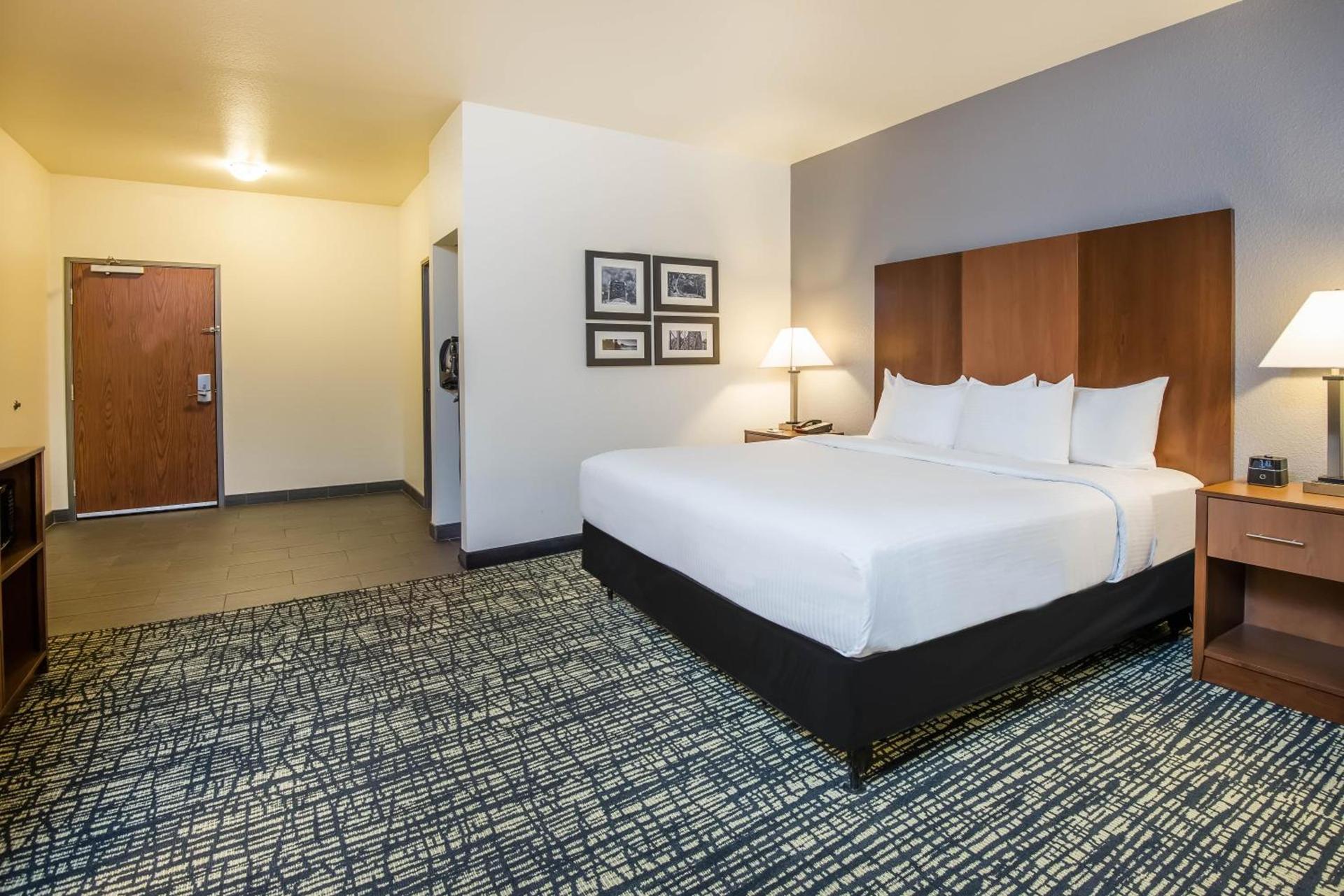 La Quinta by Wyndham Morgantown photo 75