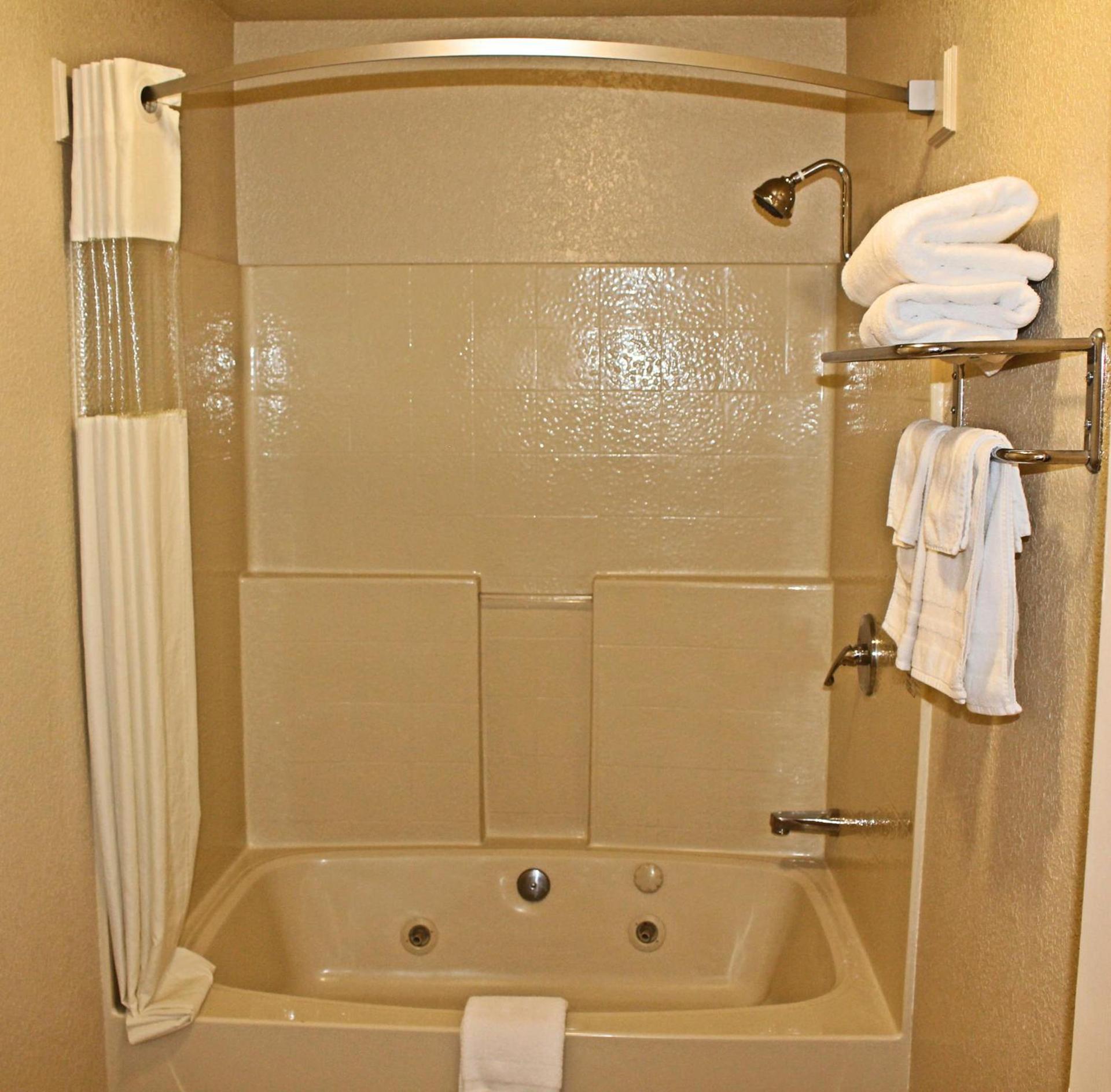Lake Point Lodge photo 12