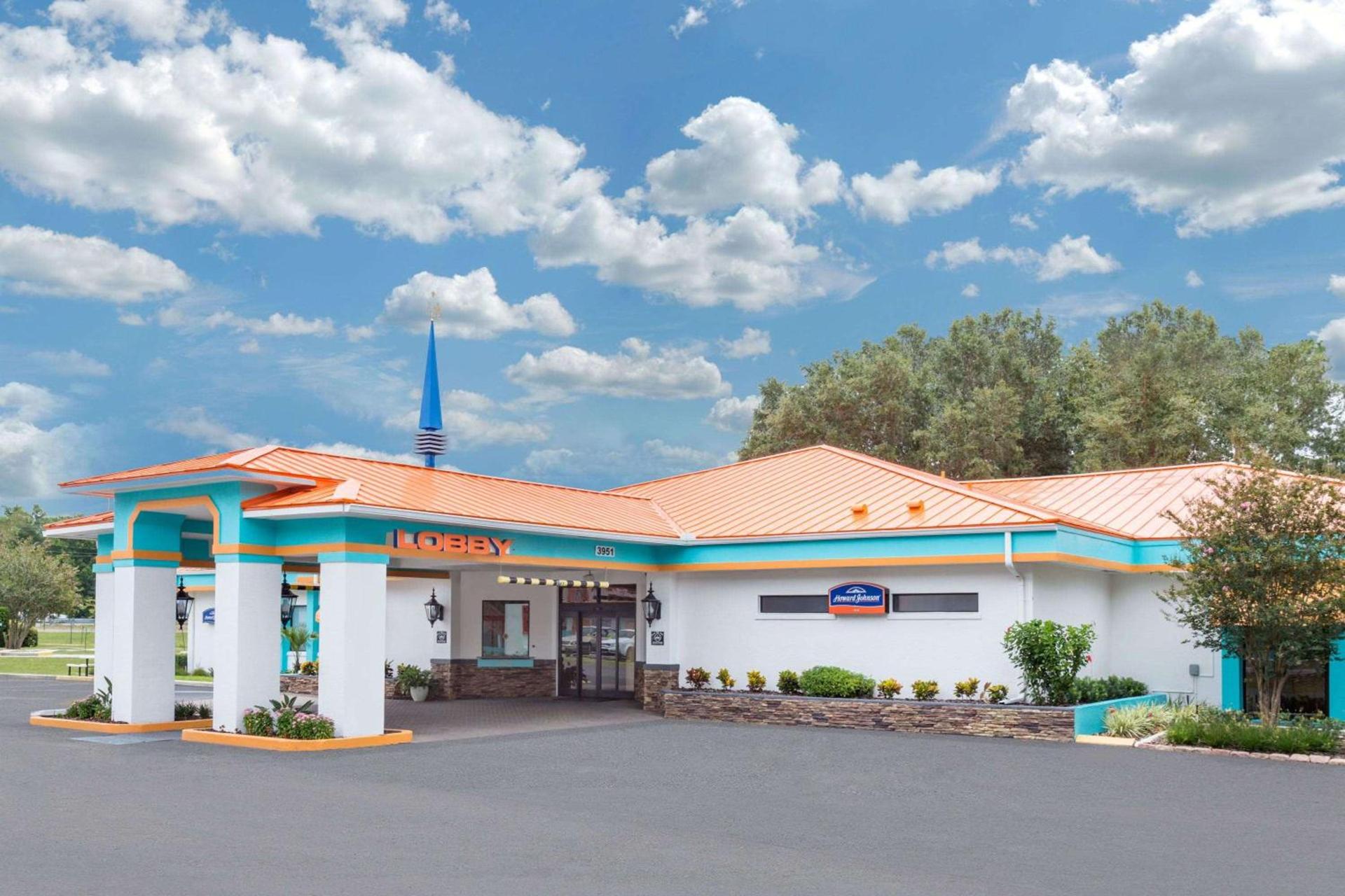 Howard Johnson by Wyndham Ocala FL I-75 photo 6