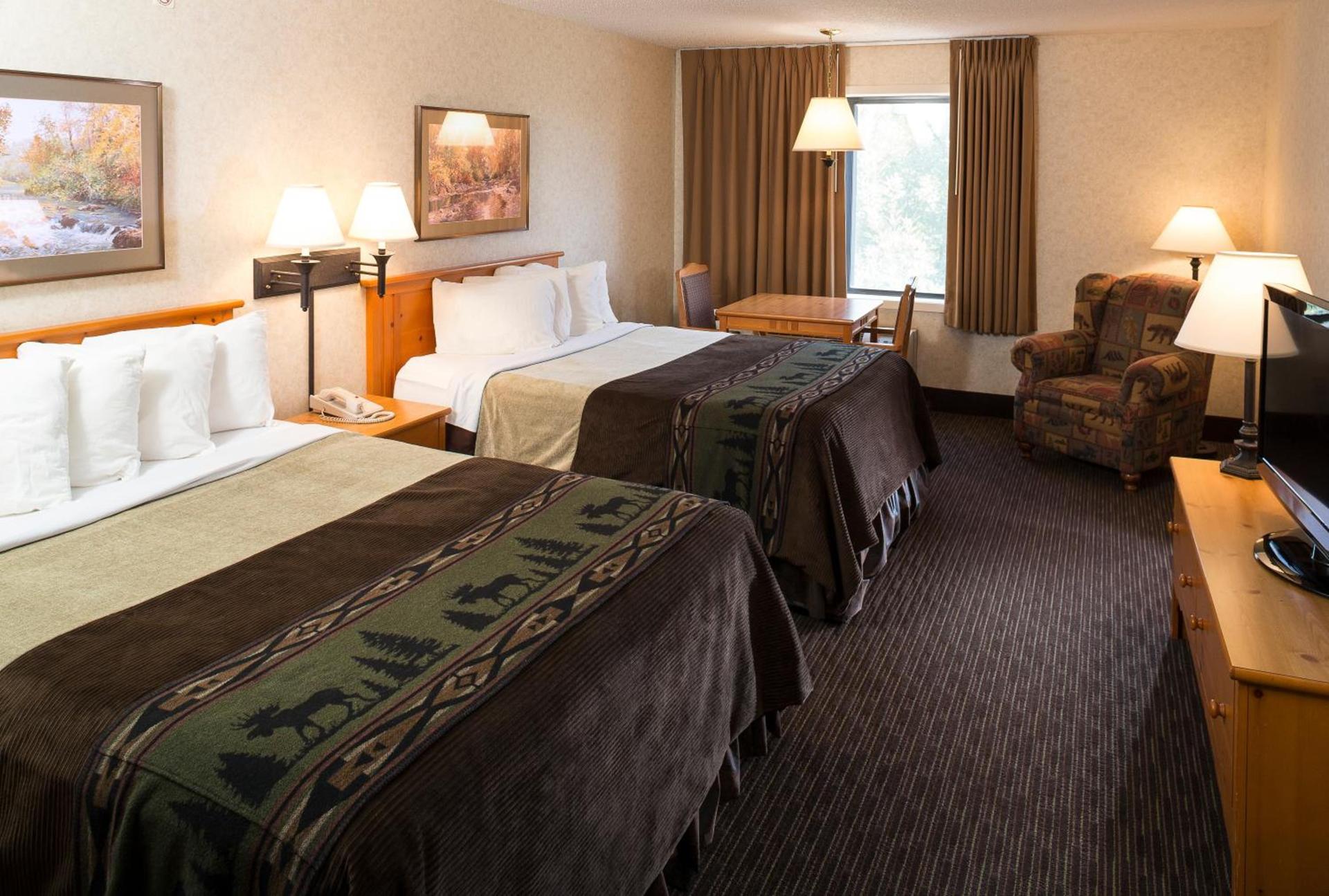 Kelly Inn and Suites Mitchell photo 3