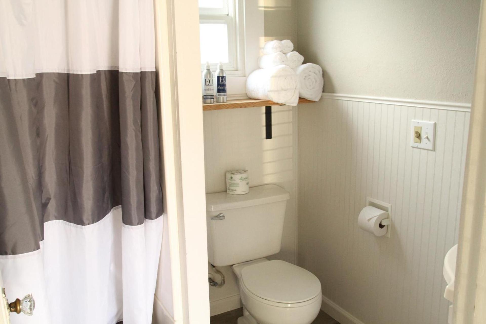 Boardwalk Cottages photo 46
