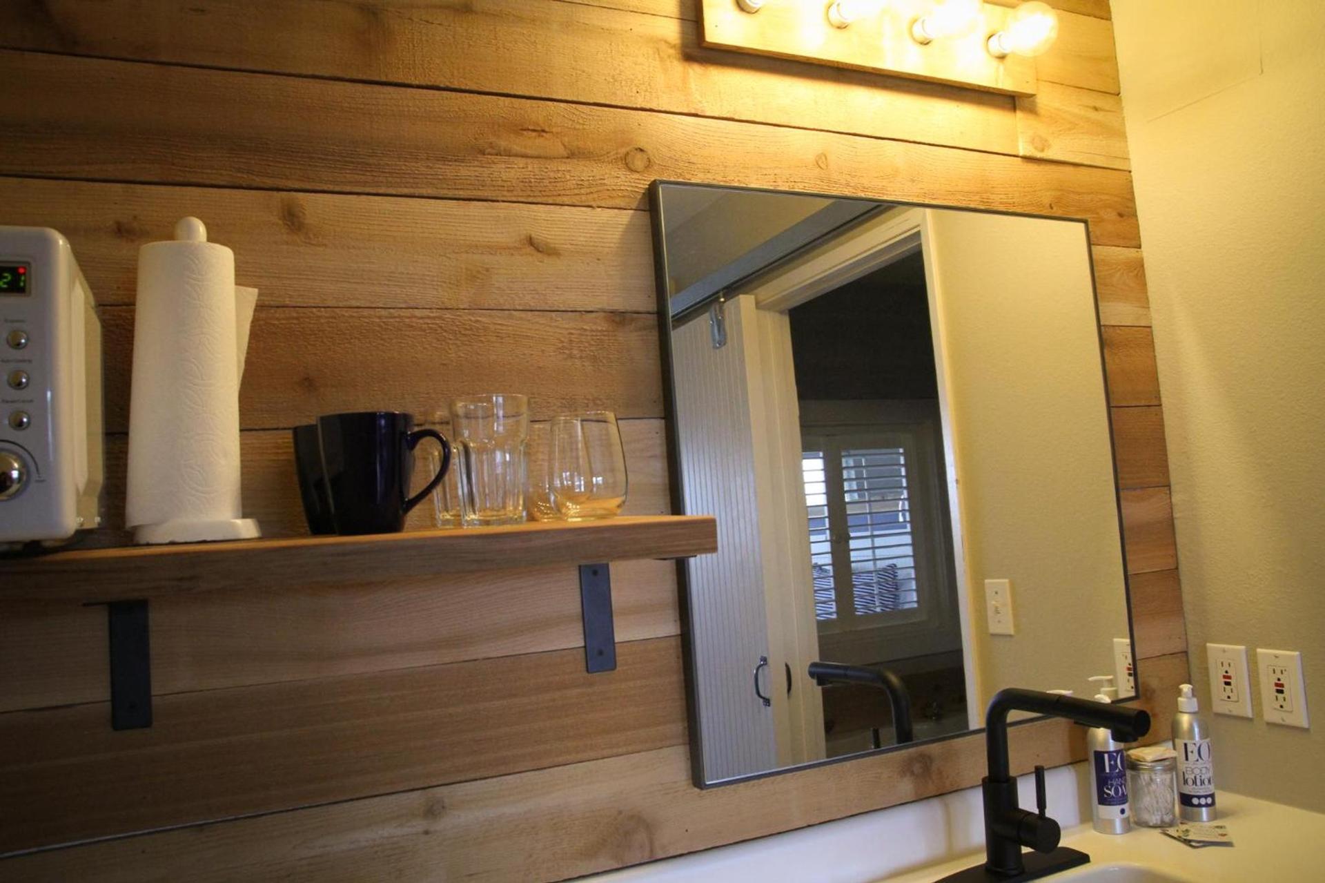 Boardwalk Cottages photo 36