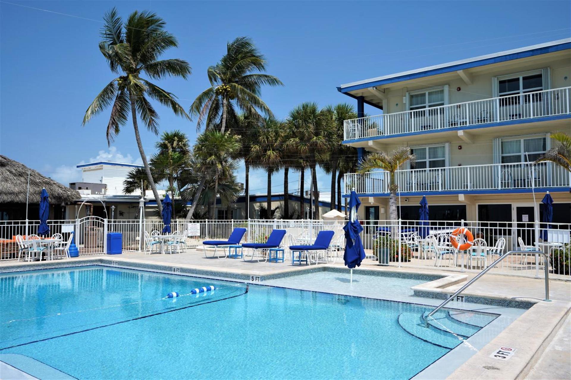 Glunz Ocean Beach Hotel and Resort photo 76