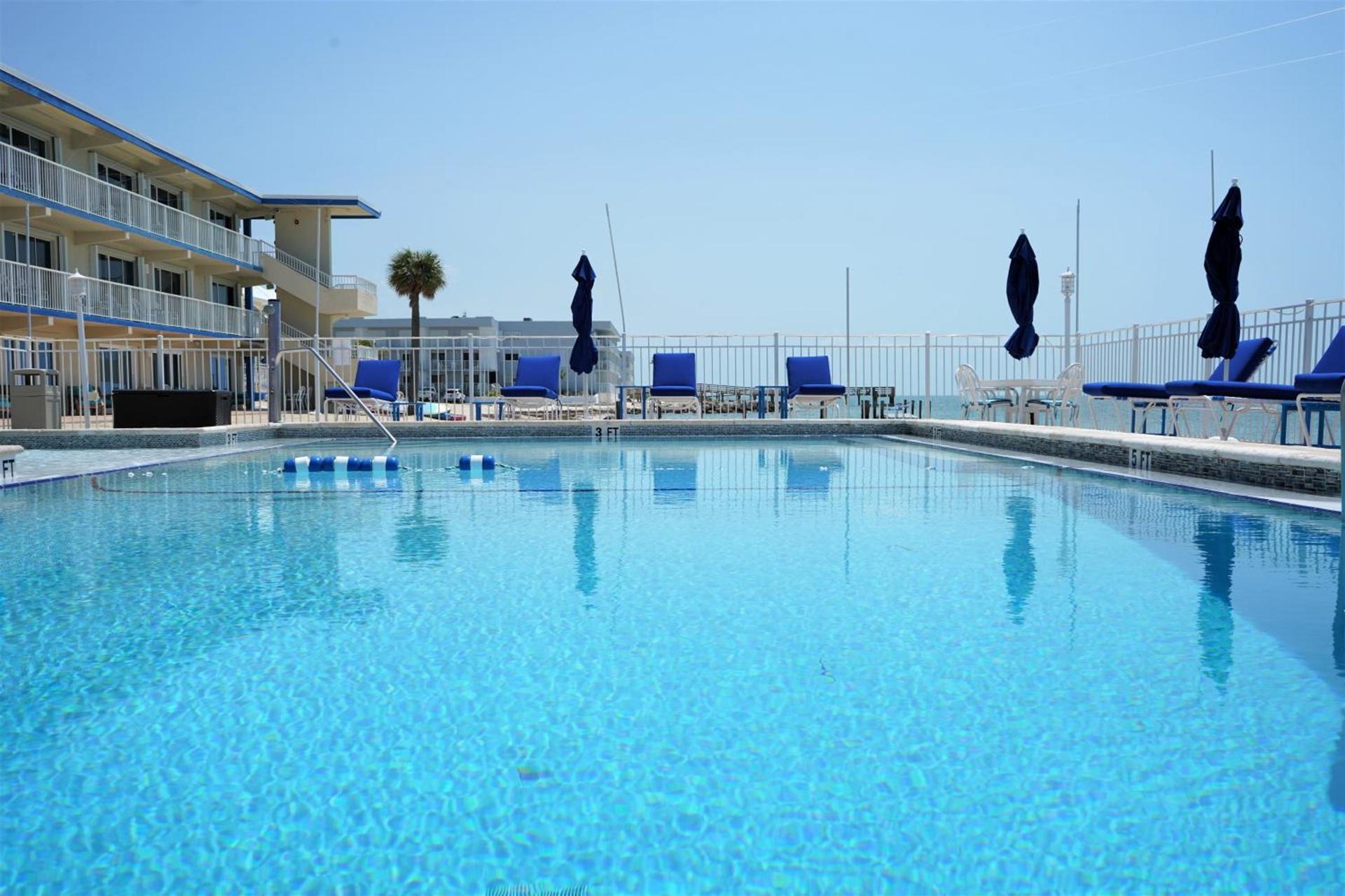 Glunz Ocean Beach Hotel and Resort photo 77