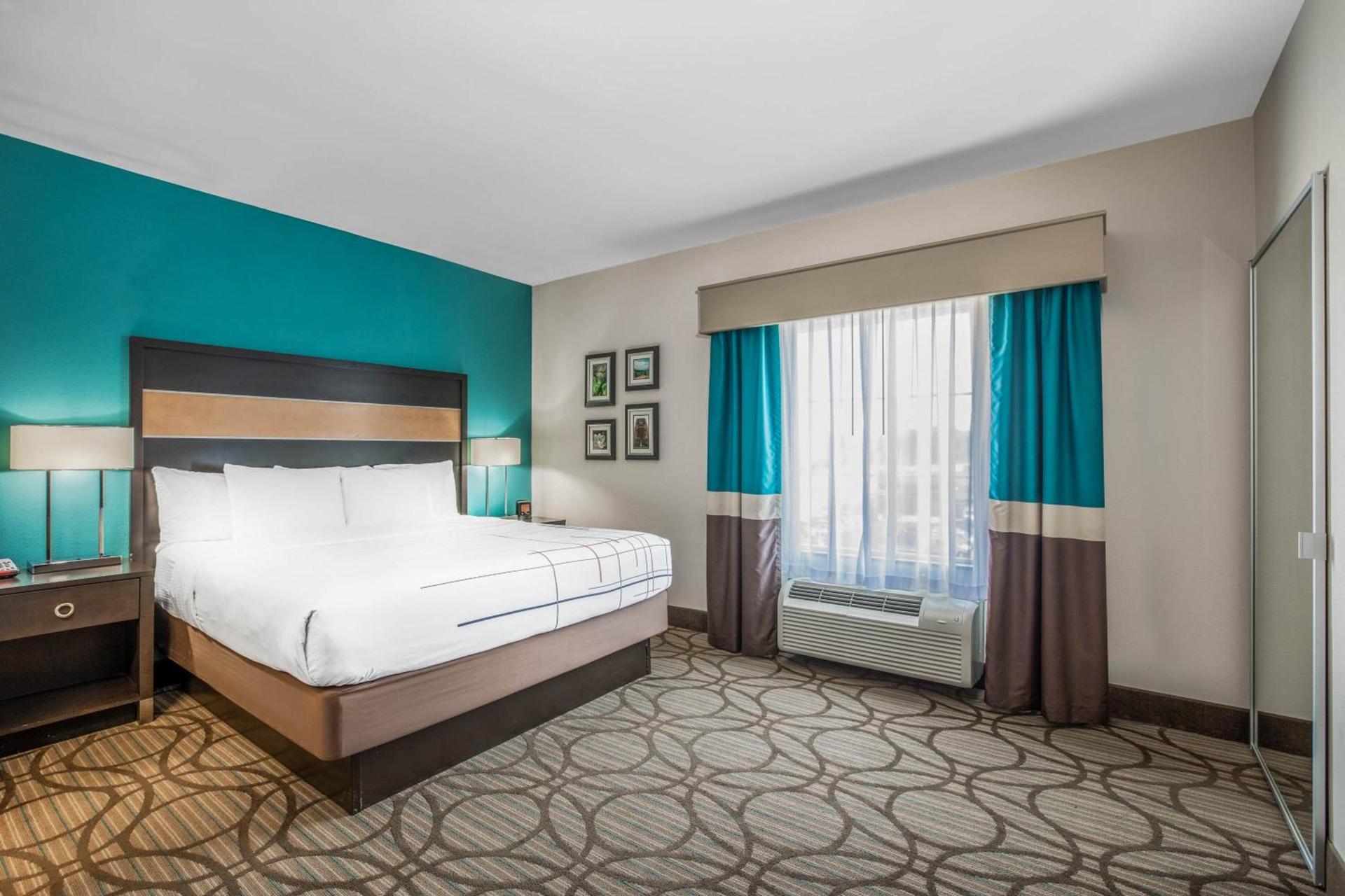 Spark by Hilton Little Rock West photo 32