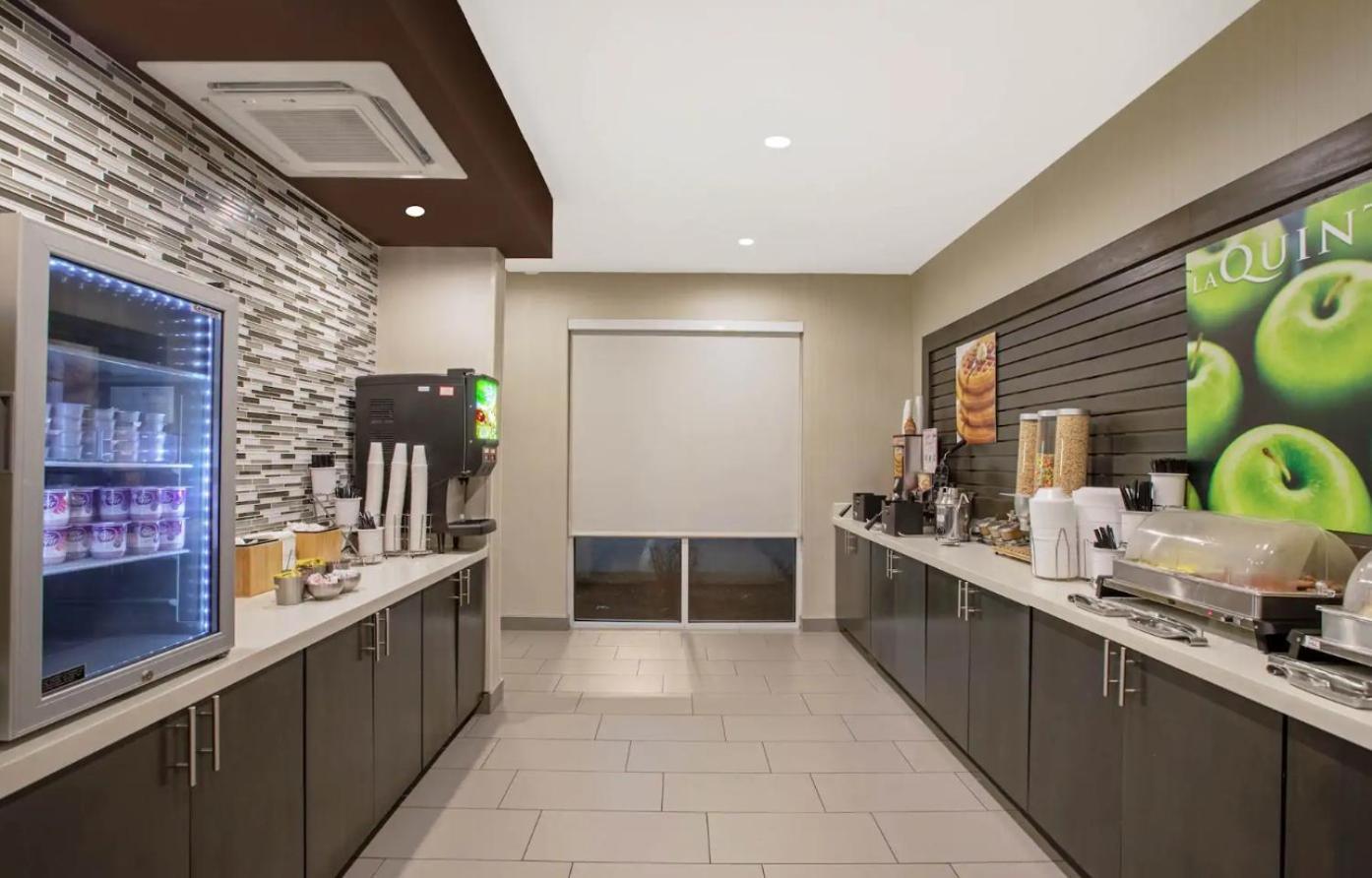 La Quinta by Wyndham Fayetteville photo 15
