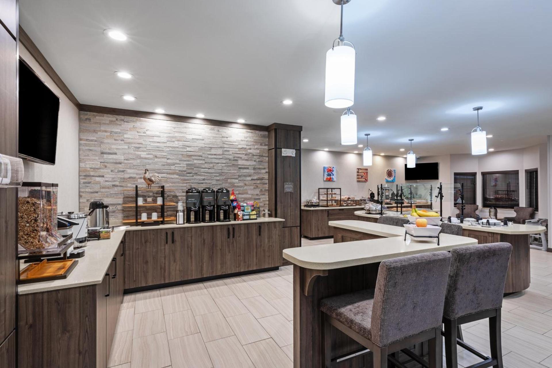 Staybridge Suites - Houston IAH Airport East by IHG photo 17