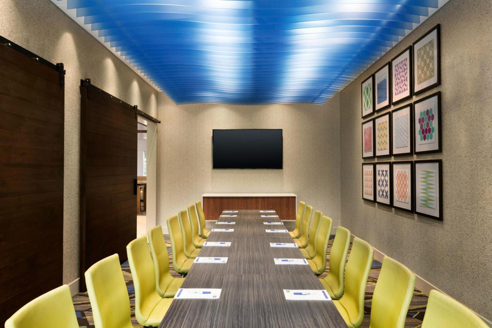 Holiday Inn Express - McCook by IHG photo 34