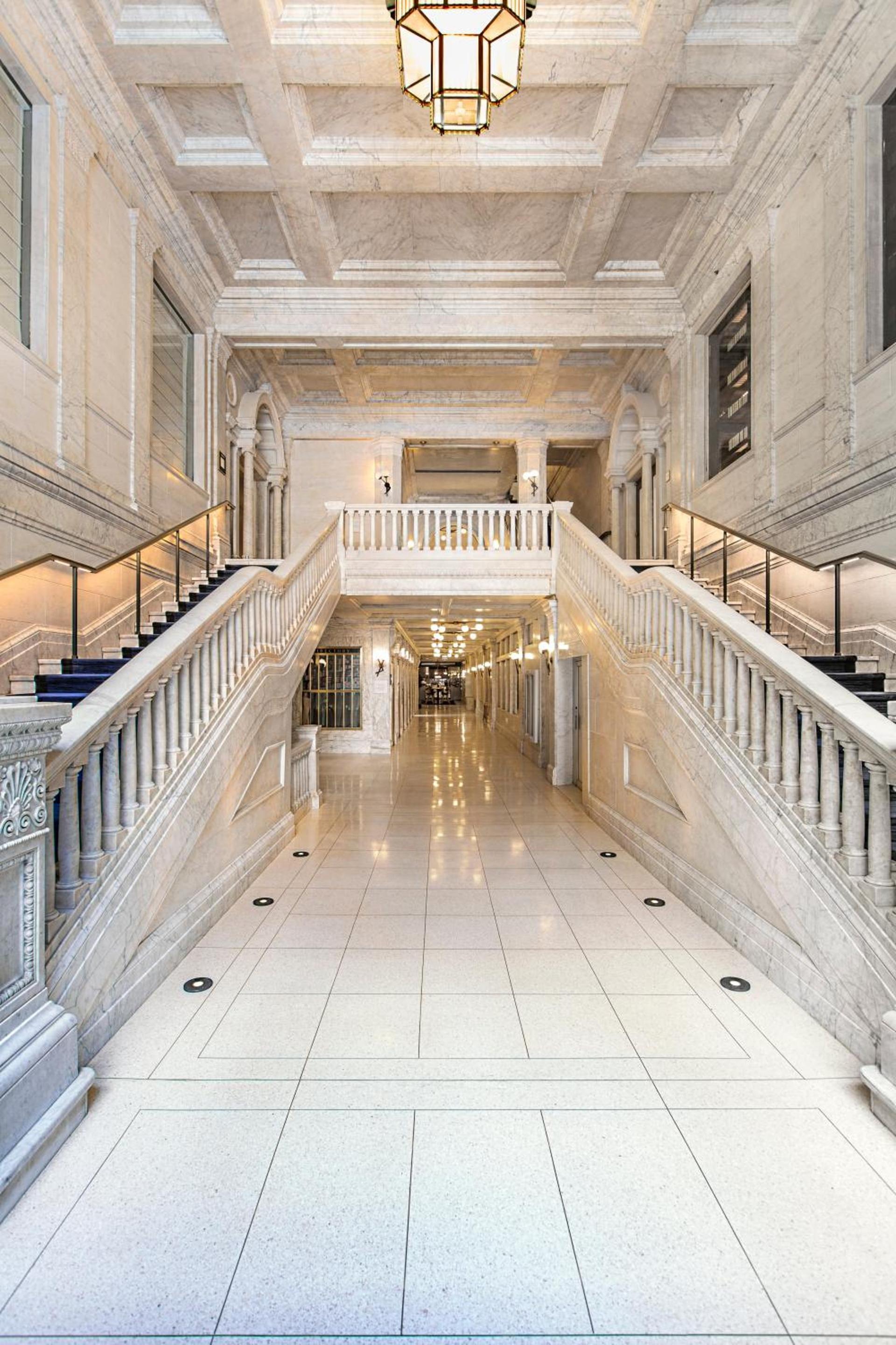 Kimpton Gray Hotel Chicago by IHG photo 7