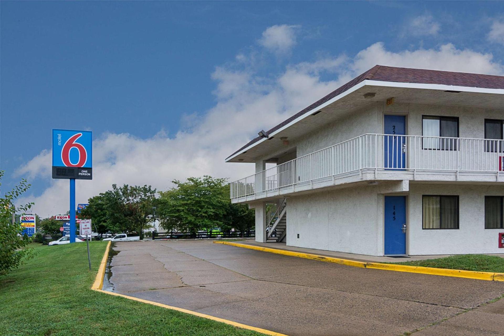 Motel 6 Fredericksburg, Va - North photo 35