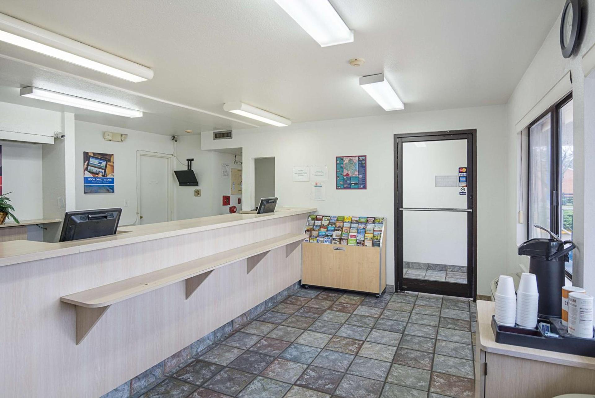 Motel 6 Fredericksburg, Va - North photo 14