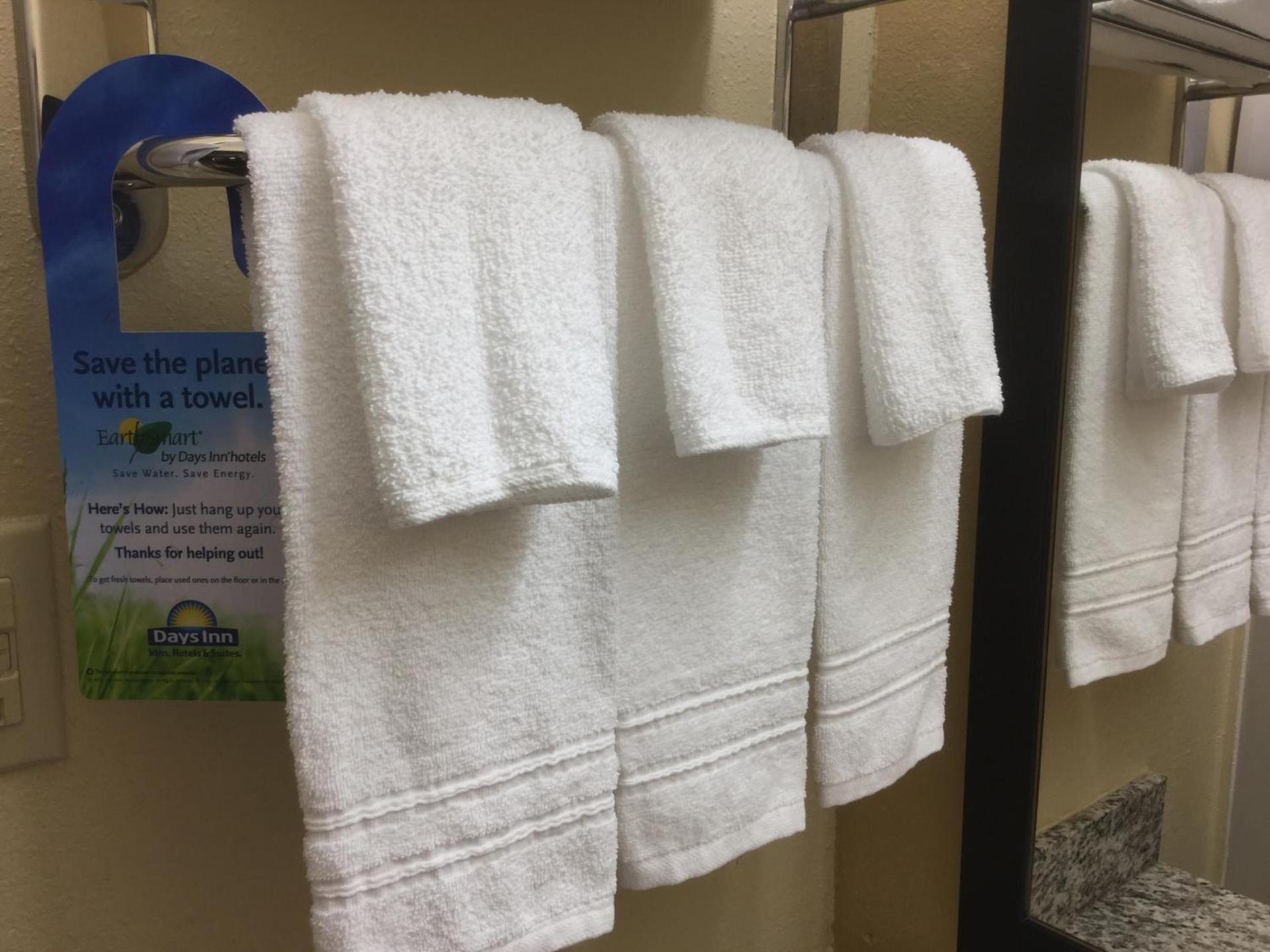 Days Inn by Wyndham Jackson photo 32