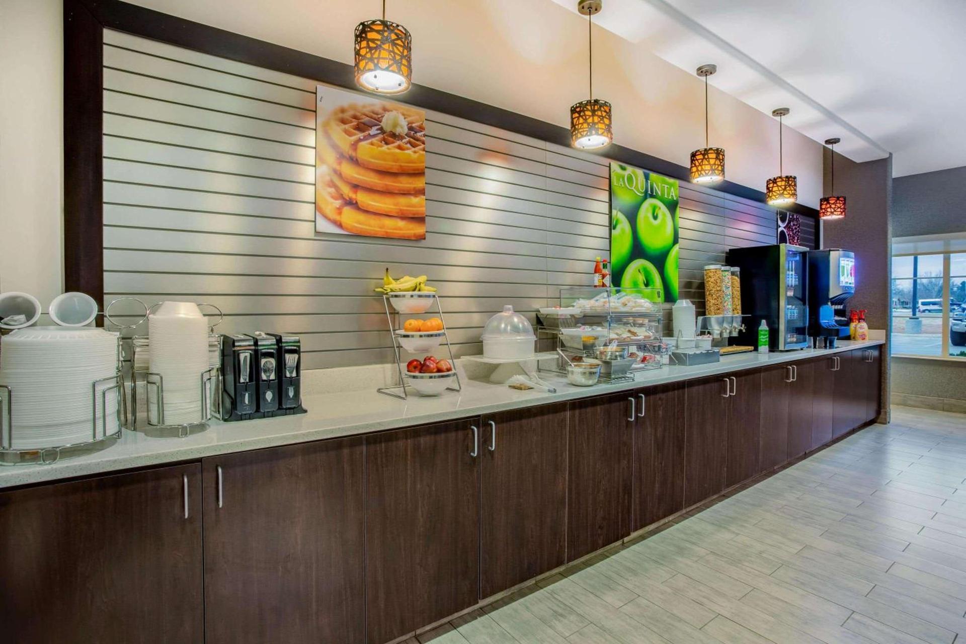 La Quinta by Wyndham Andrews photo 27
