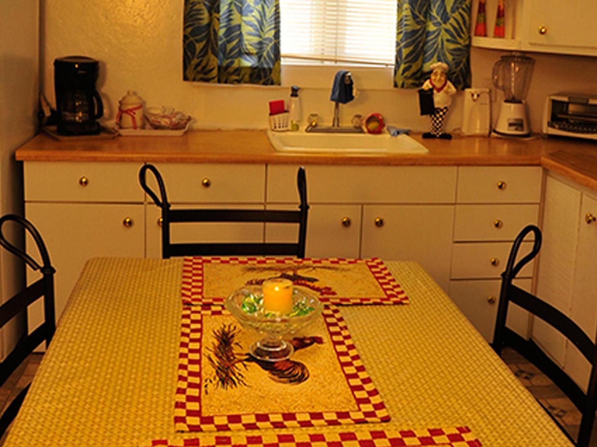 Willows Motel photo 26