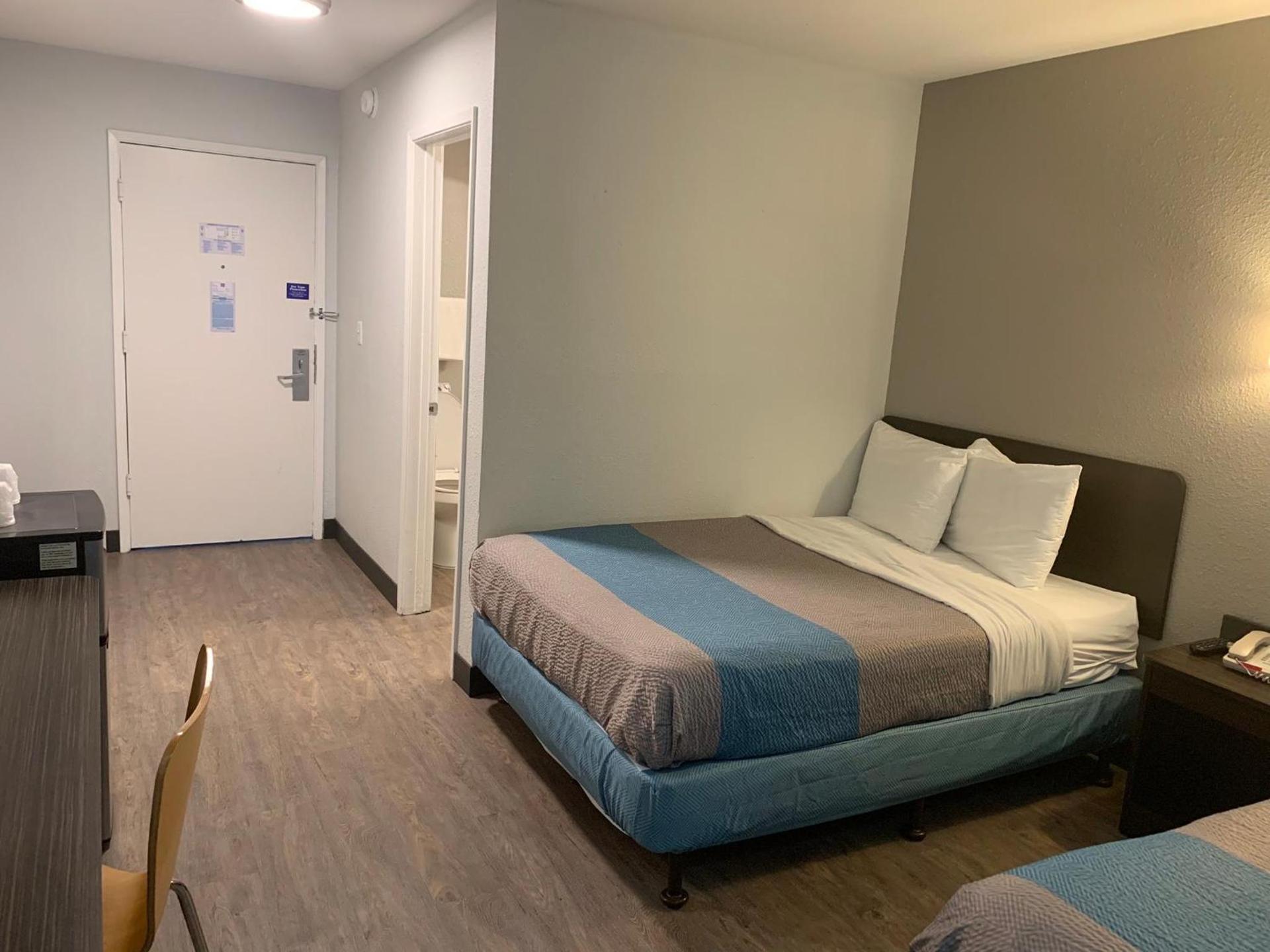 Motel 6-Fort Wayne, IN photo 53