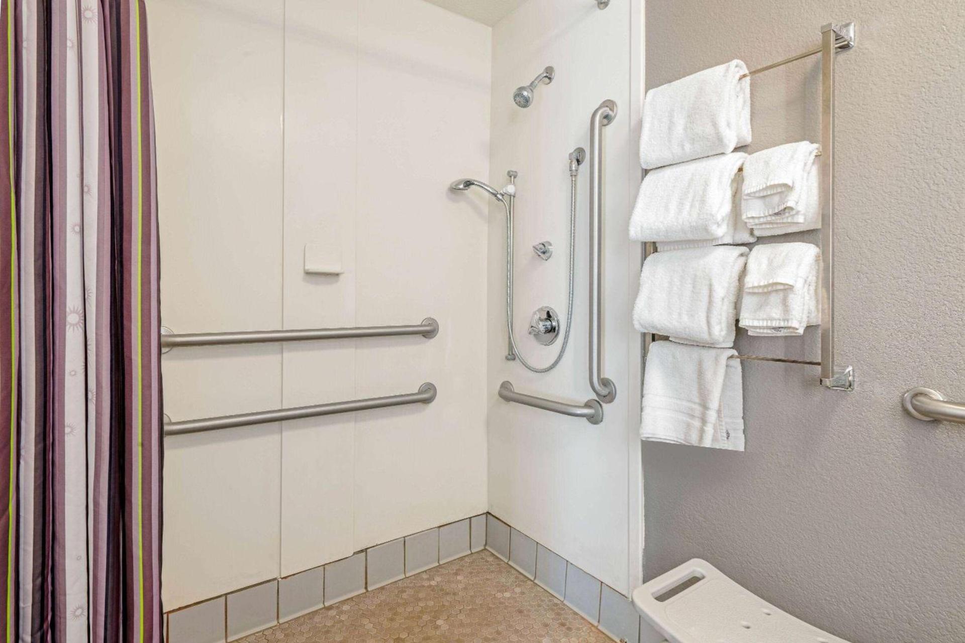 La Quinta by Wyndham Orem University Pwy Provo photo 48