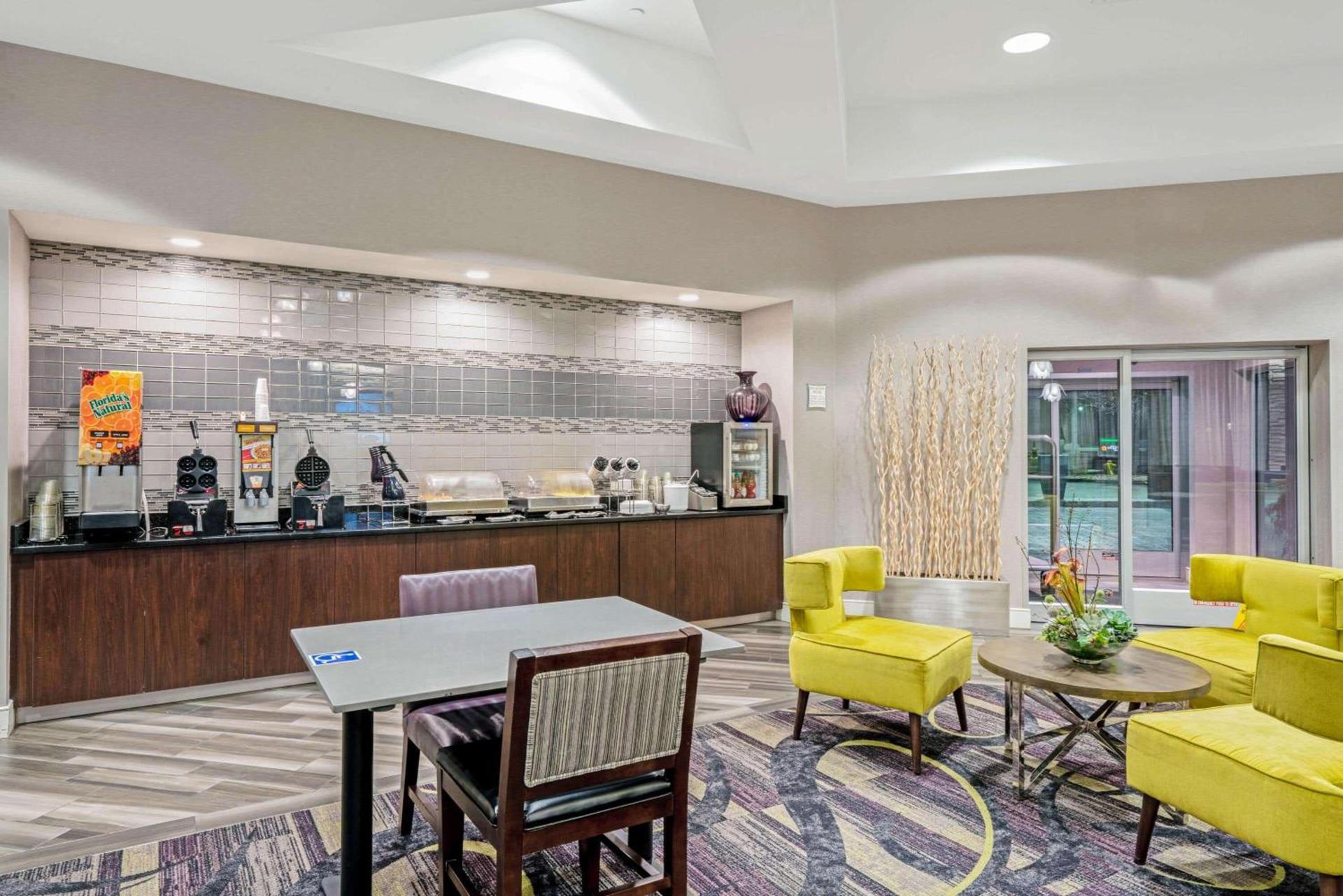 La Quinta by Wyndham Orem University Pwy Provo photo 62