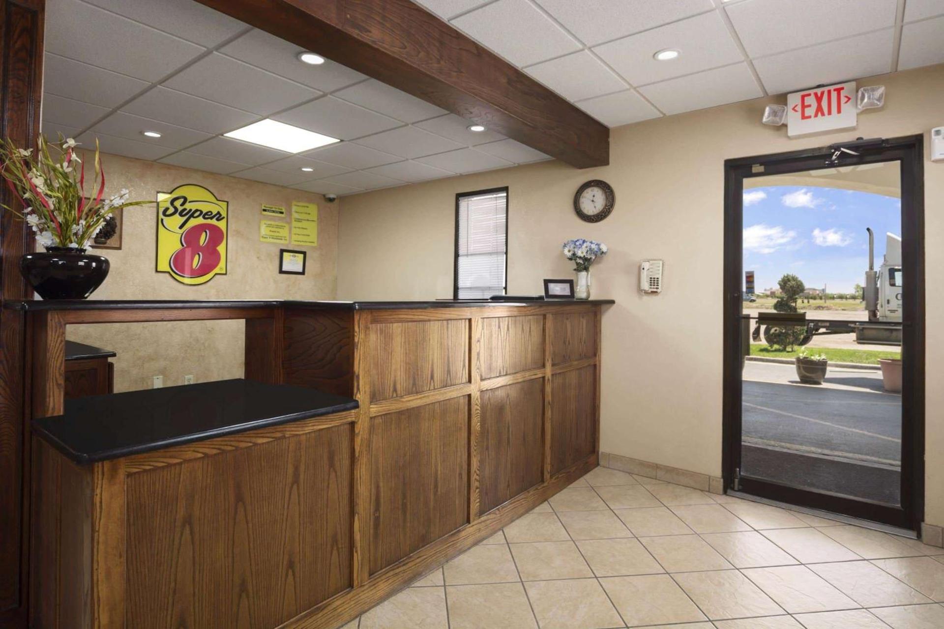 Super 8 by Wyndham Amarillo photo 22