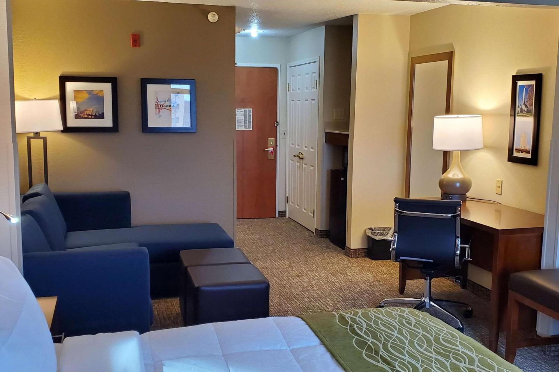 Comfort Inn & Suites Decatur-Forsyth photo 6