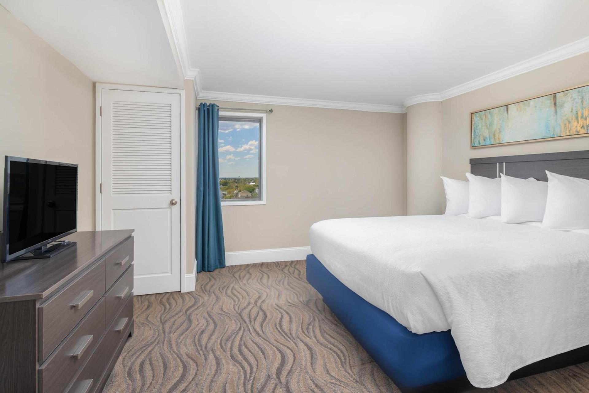 Bask Hotel at Big Rock Landing photo 15