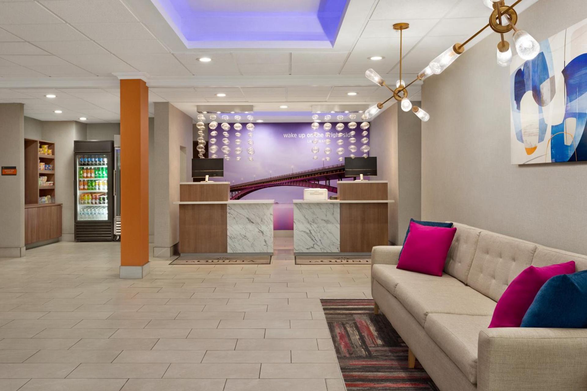 La Quinta by Wyndham Lackawanna photo 4