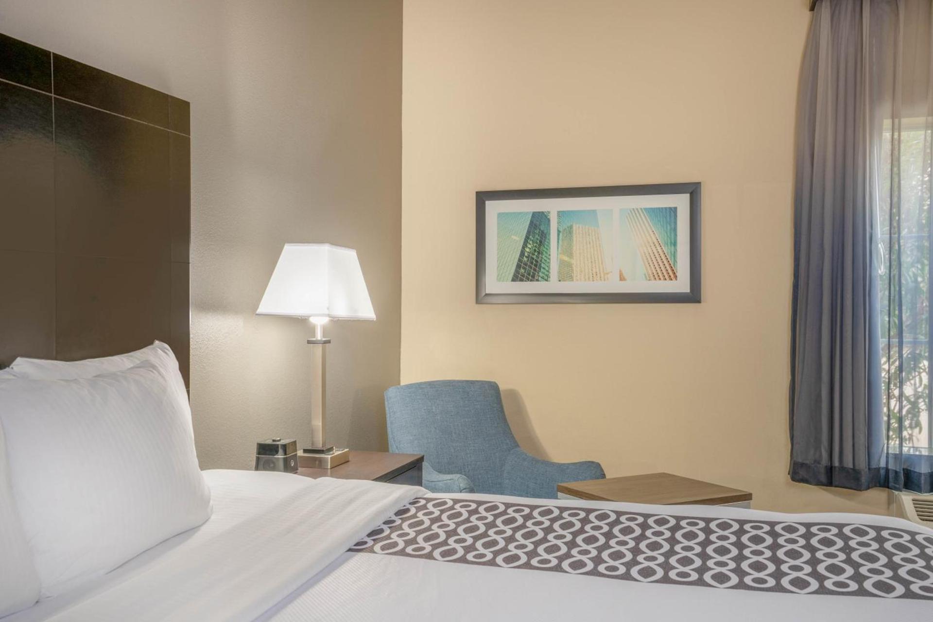 La Quinta by Wyndham Houston Energy Corridor photo 17
