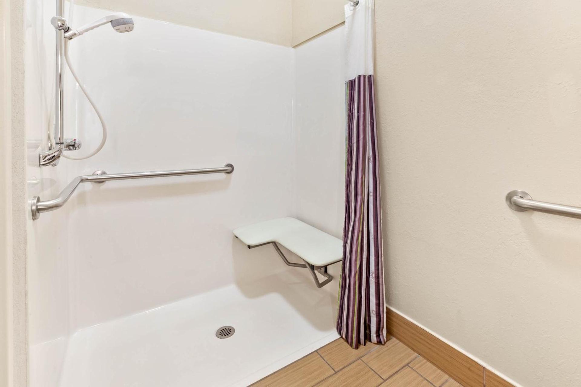 La Quinta by Wyndham South Bend photo 50