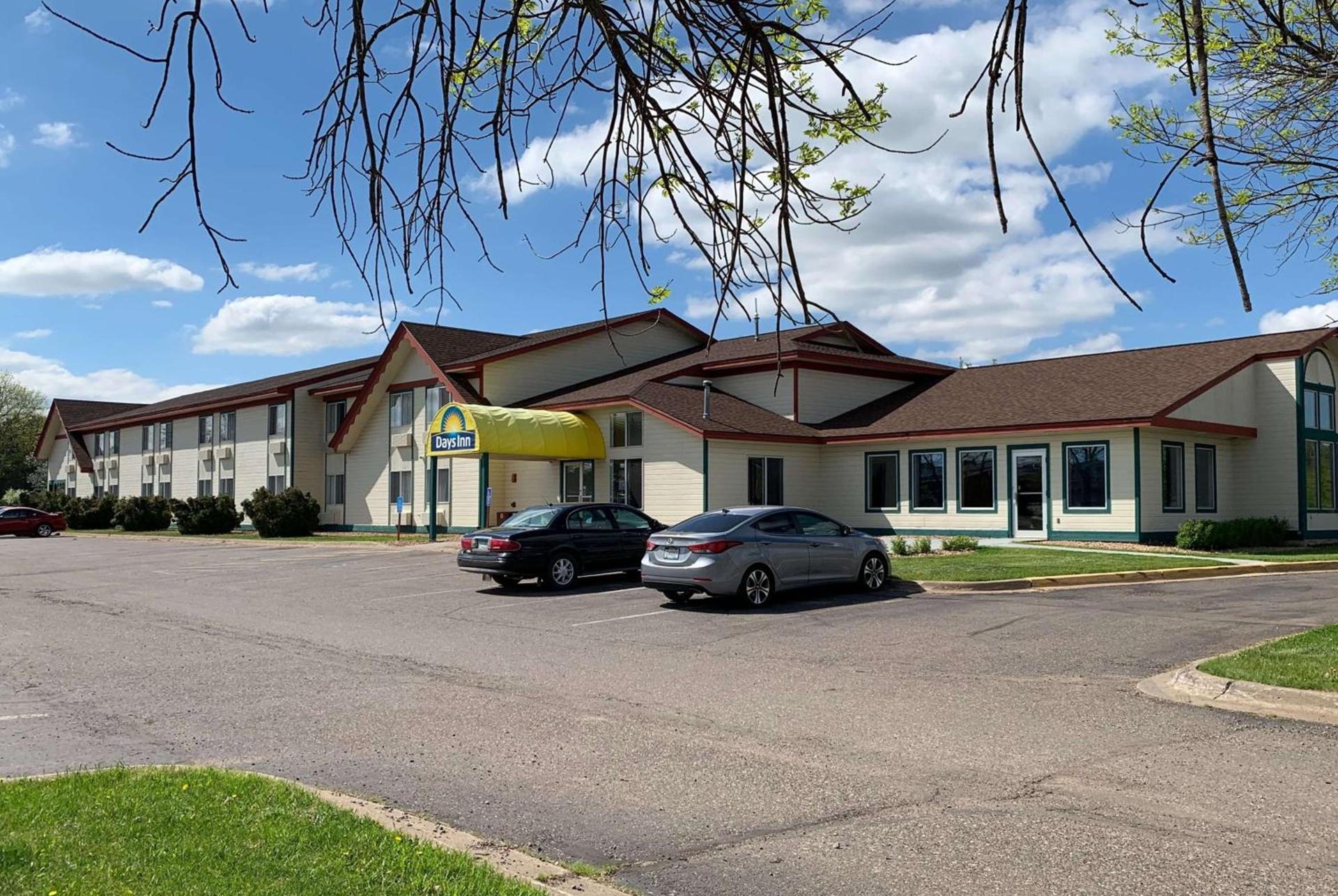 Days Inn by Wyndham Hinckley — hotel in Hinckley