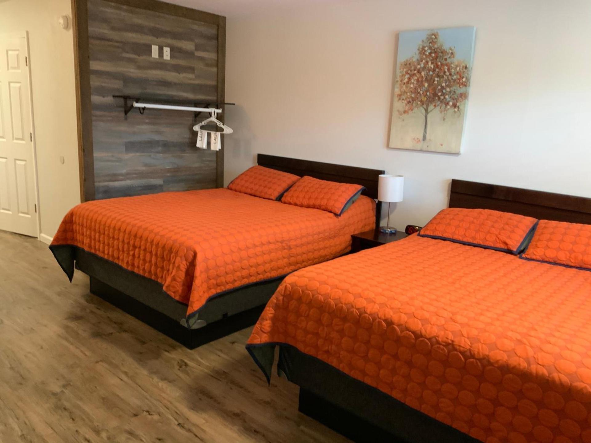 Rockerville Lodge & Cabins photo 74