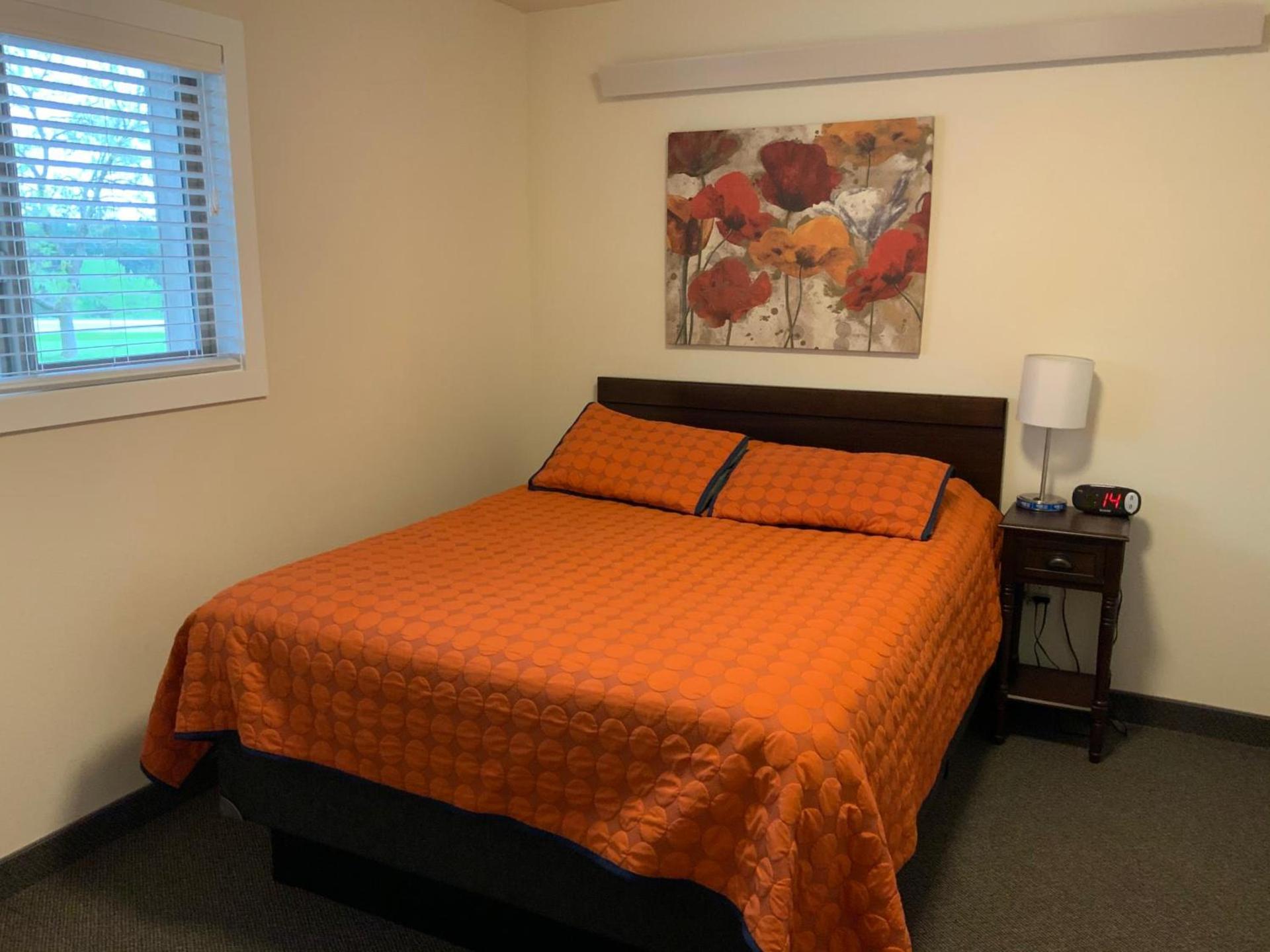 Rockerville Lodge & Cabins photo 43