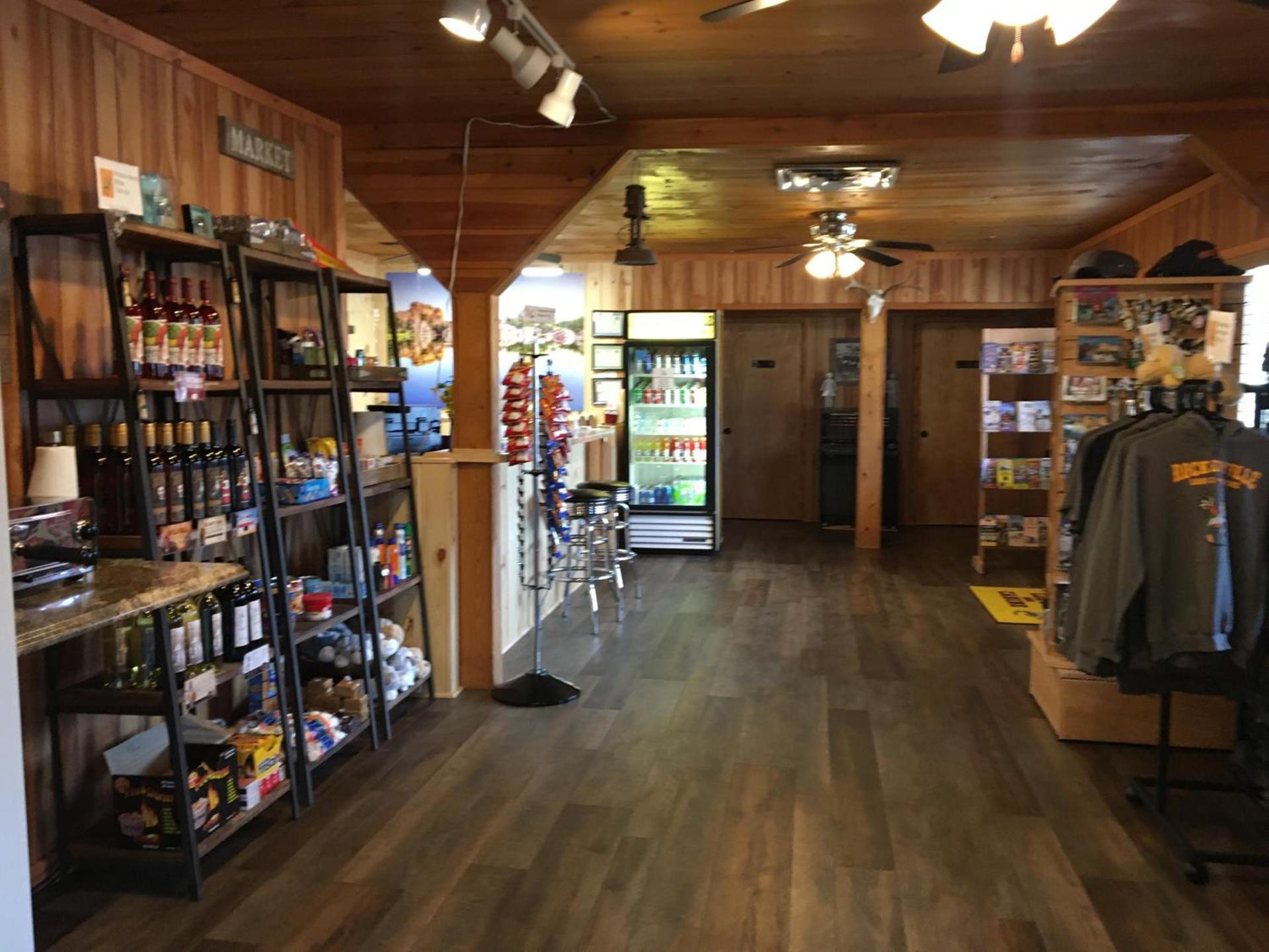 Rockerville Lodge & Cabins photo 6
