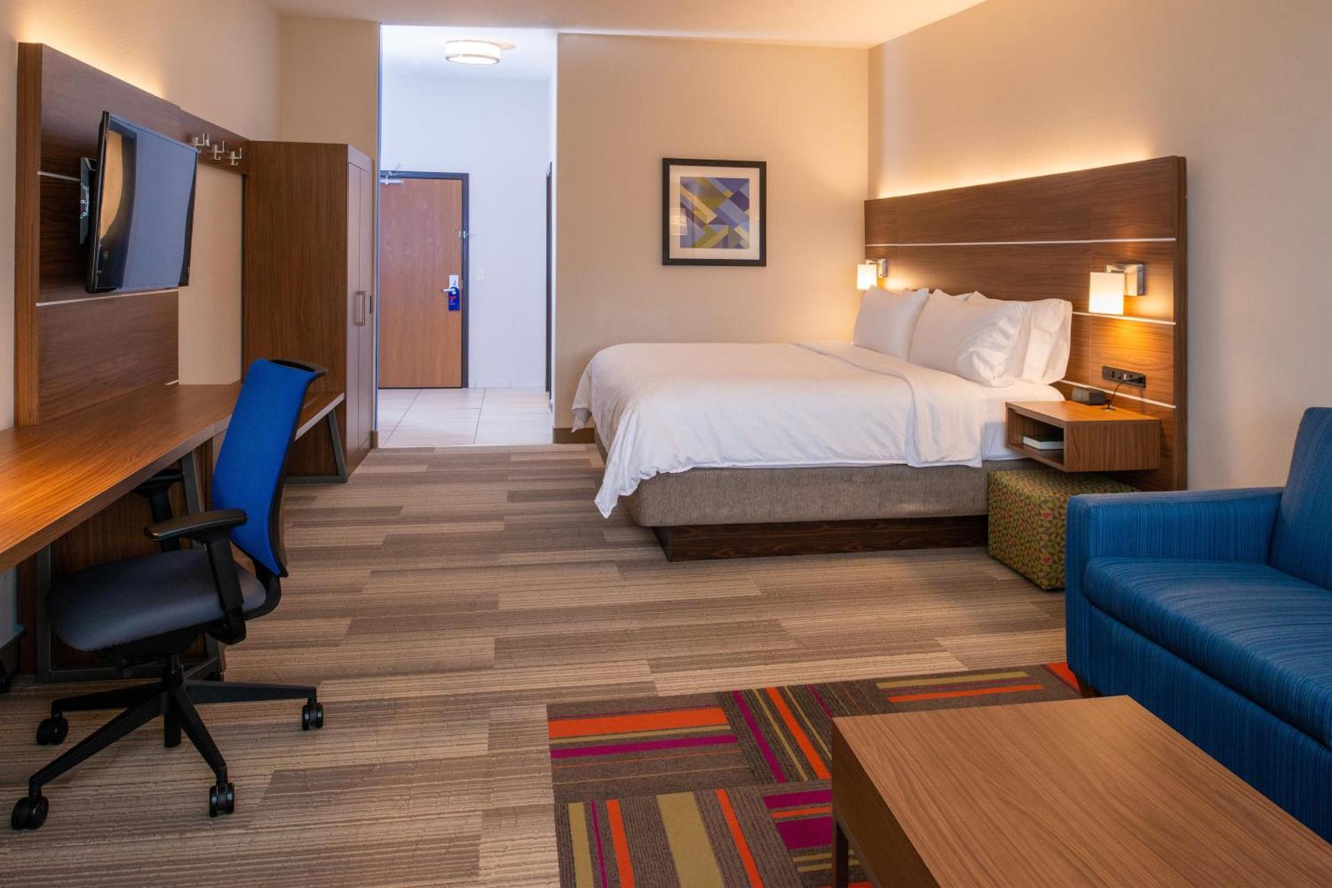 Holiday Inn Express Hotel & Suites Gunnison by IHG photo 35