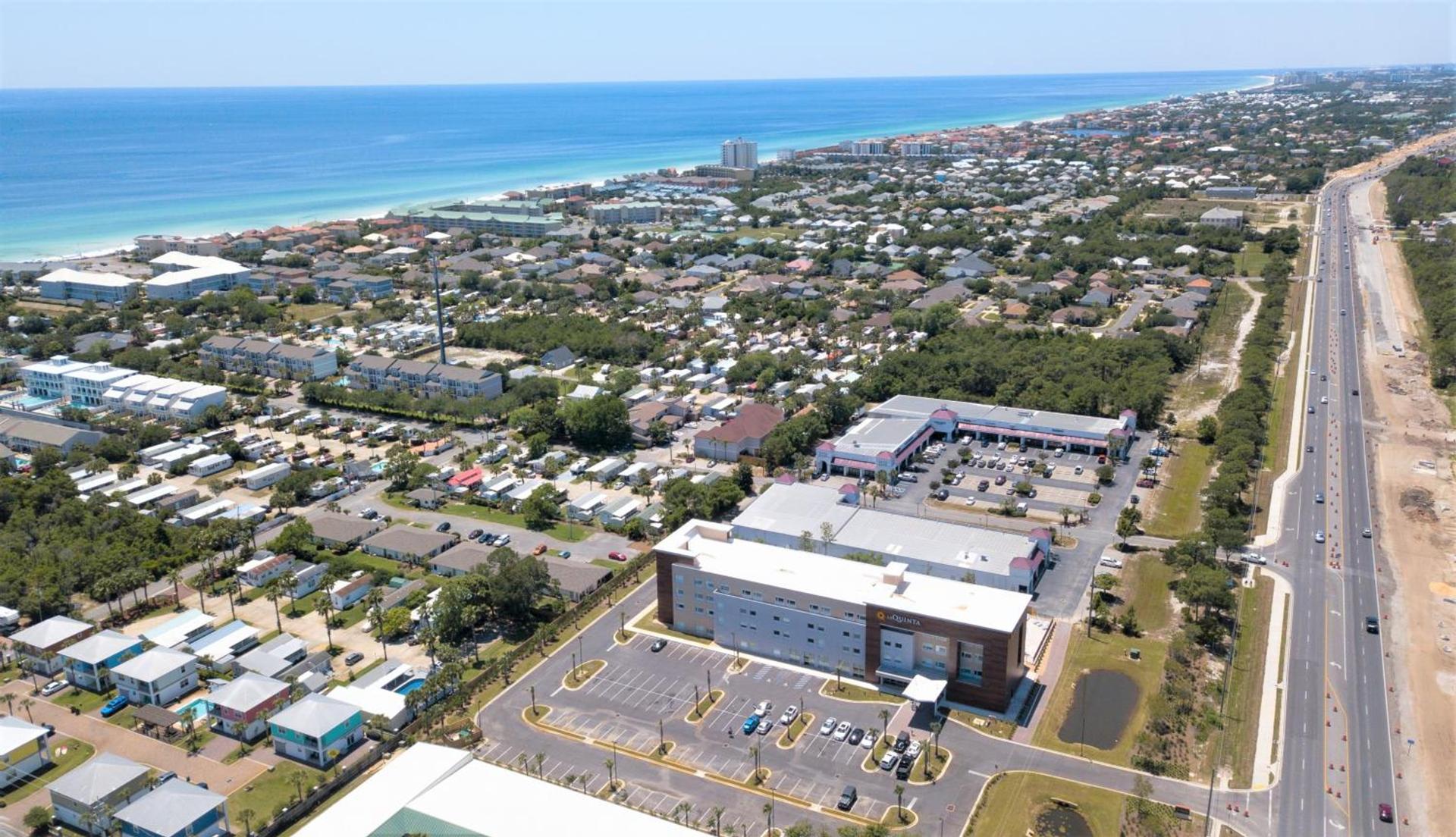 La Quinta Inn & Suites by Wyndham Miramar Beach-Destin photo 30