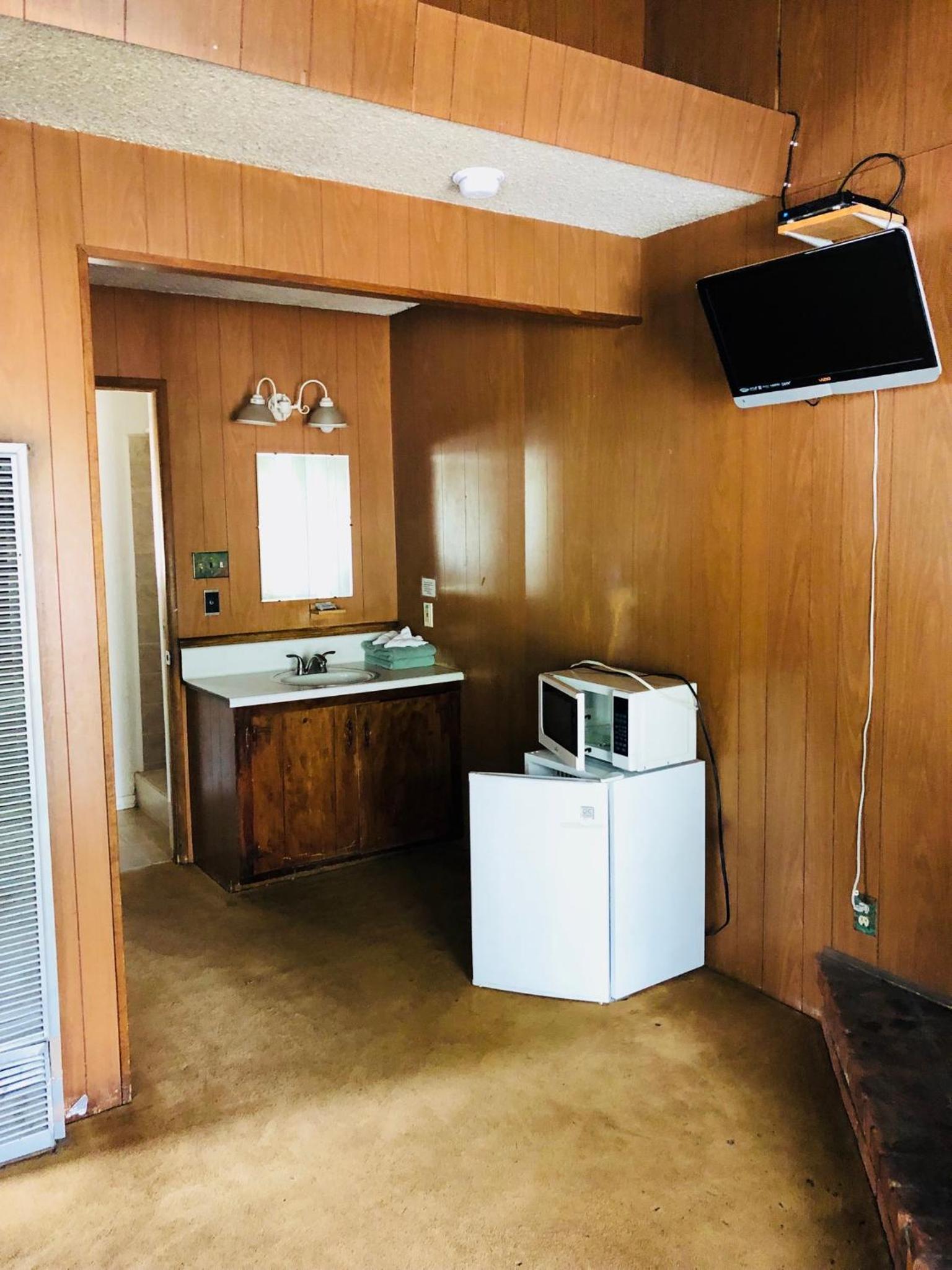 Mountain View Cabins photo 6