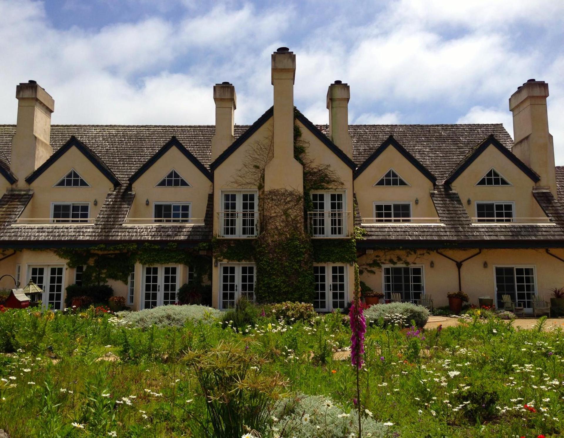 Seal Cove Inn photo 14