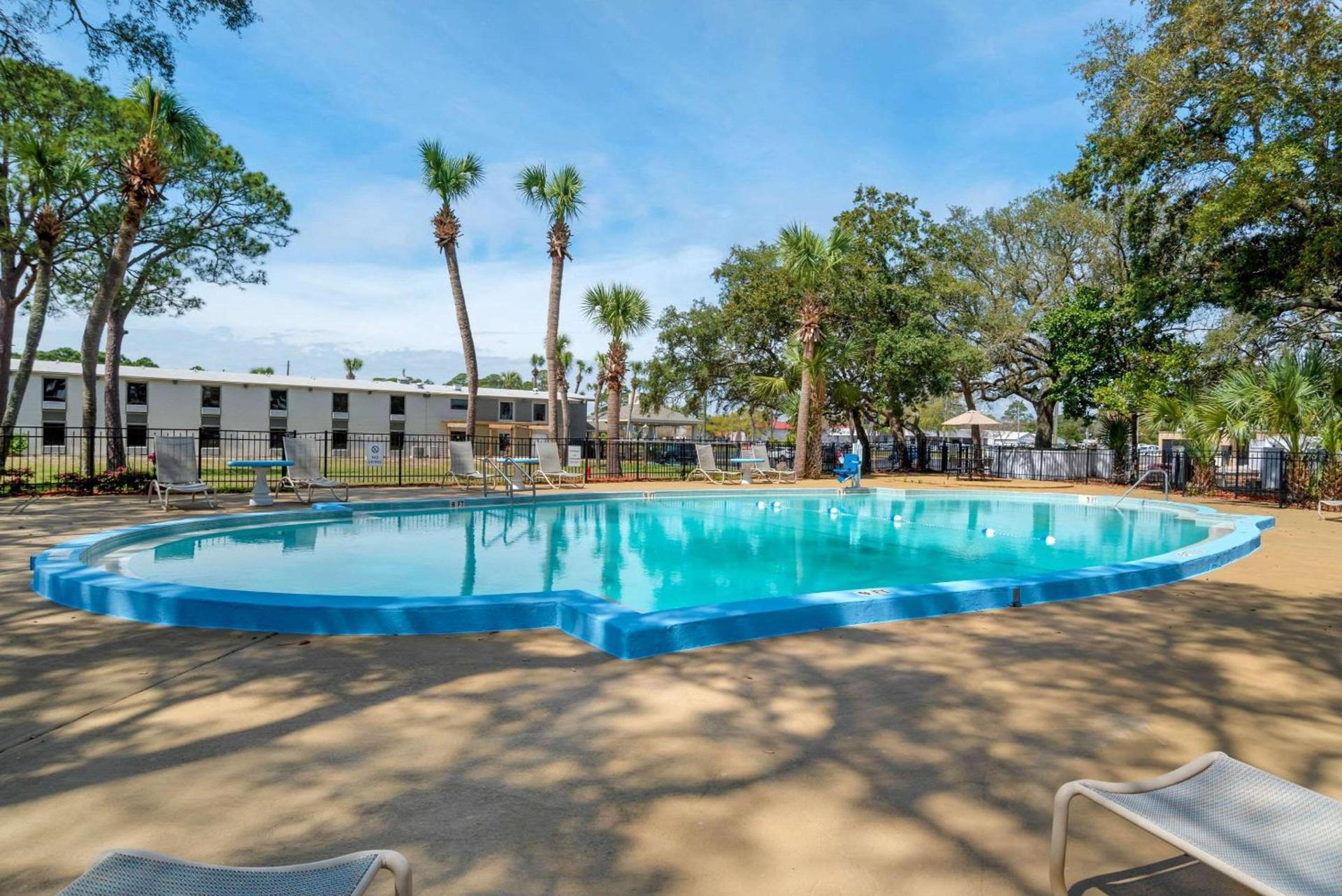 Quality Inn Fort Walton Beach - Destin West photo 20