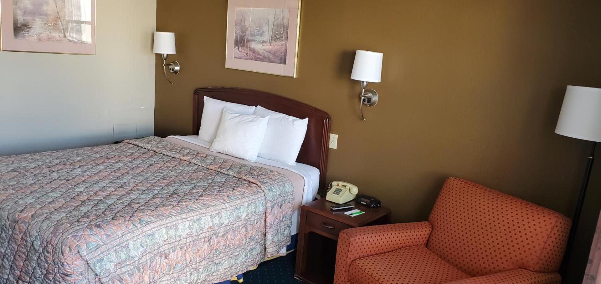 Brooks Motel photo 10