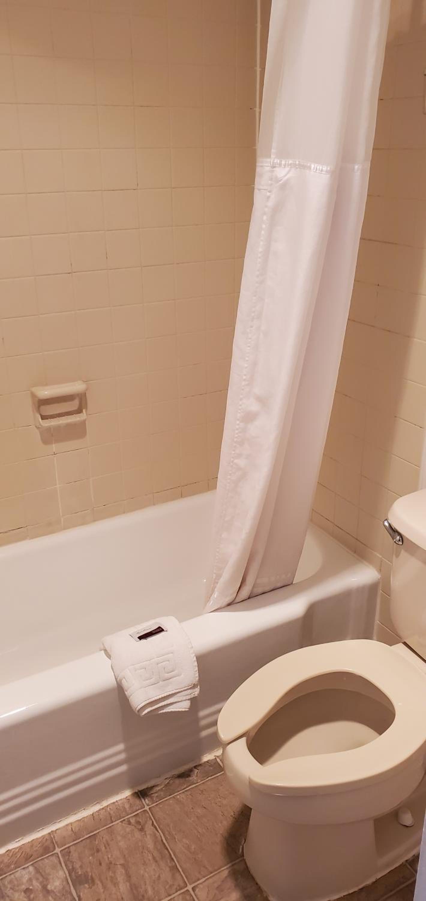Brooks Motel photo 2