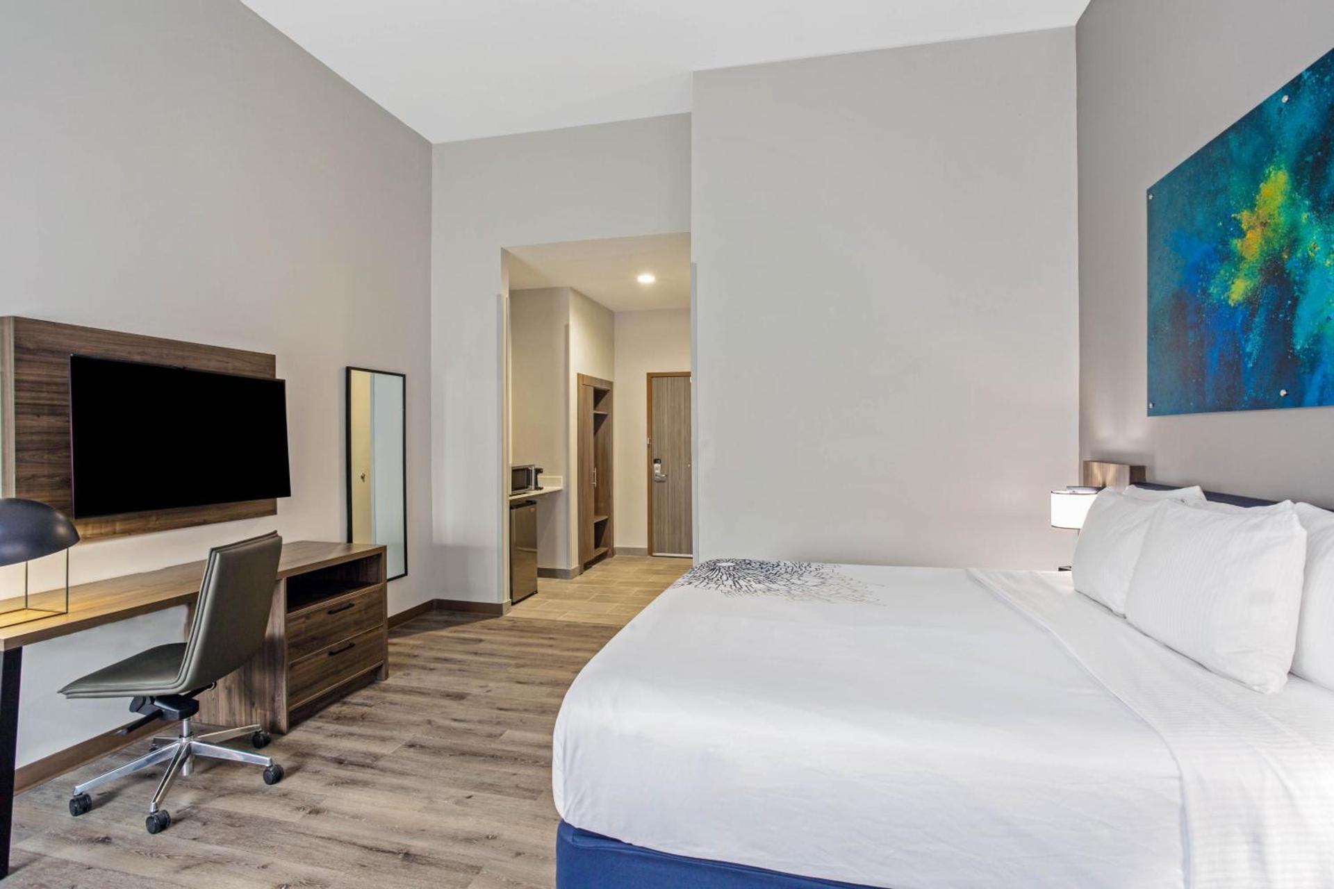 La Quinta Inn & Suites by Wyndham Miramar Beach-Destin photo 42