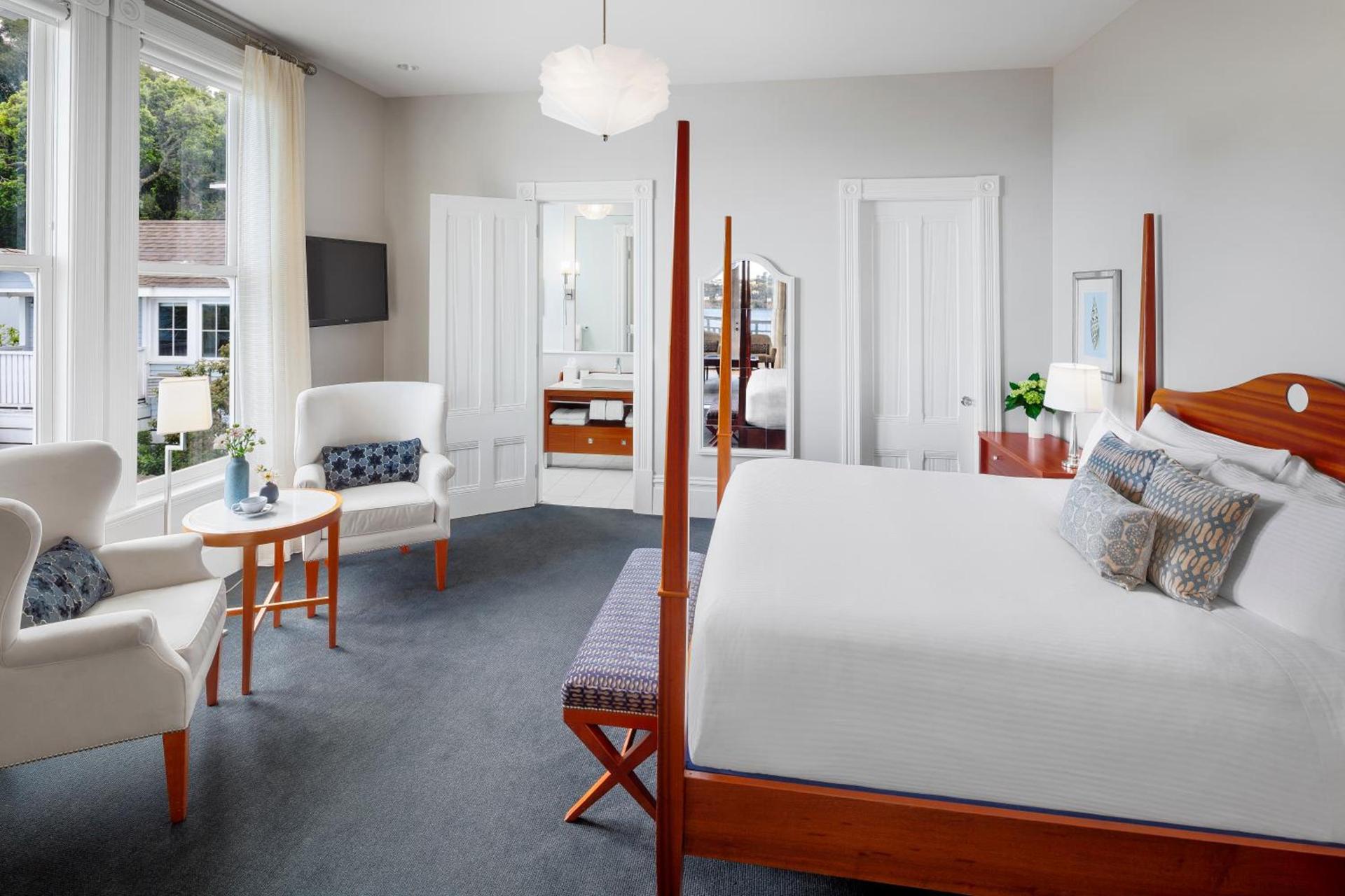 Casa Madrona Hotel and Spa photo 38