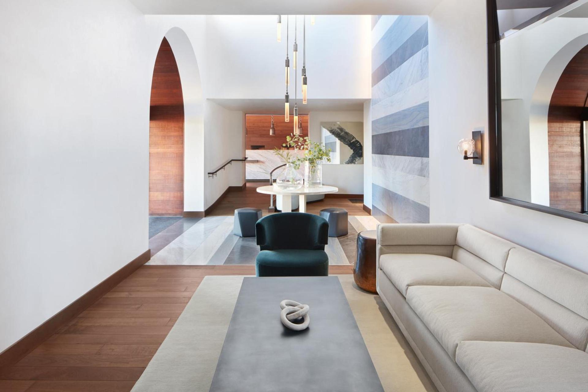 Casa Madrona Hotel and Spa photo 2