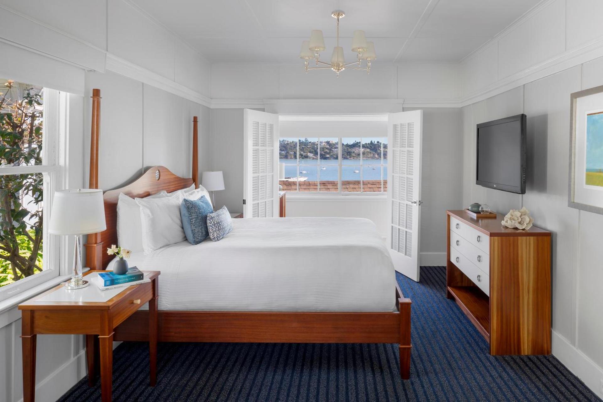 Casa Madrona Hotel and Spa photo 21