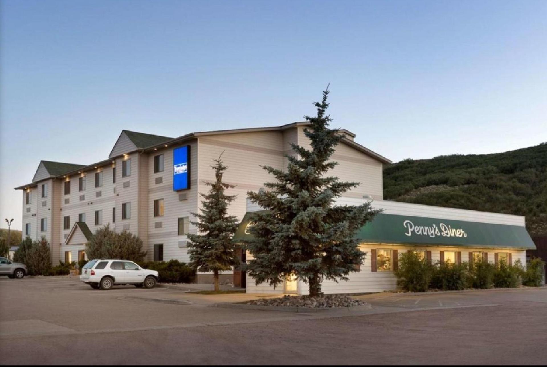Travelodge by Wyndham Yampa photo 1