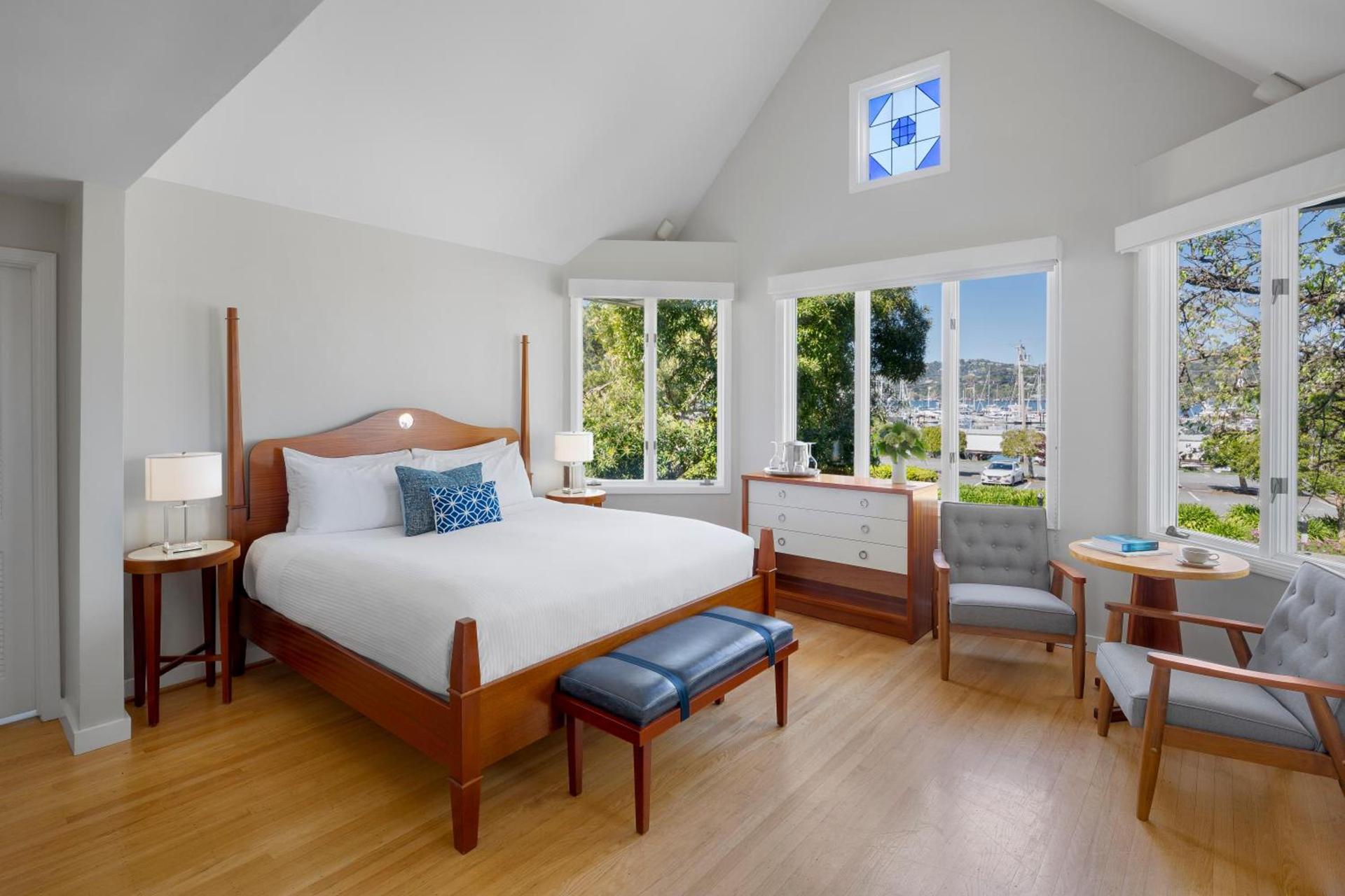 Casa Madrona Hotel and Spa photo 35