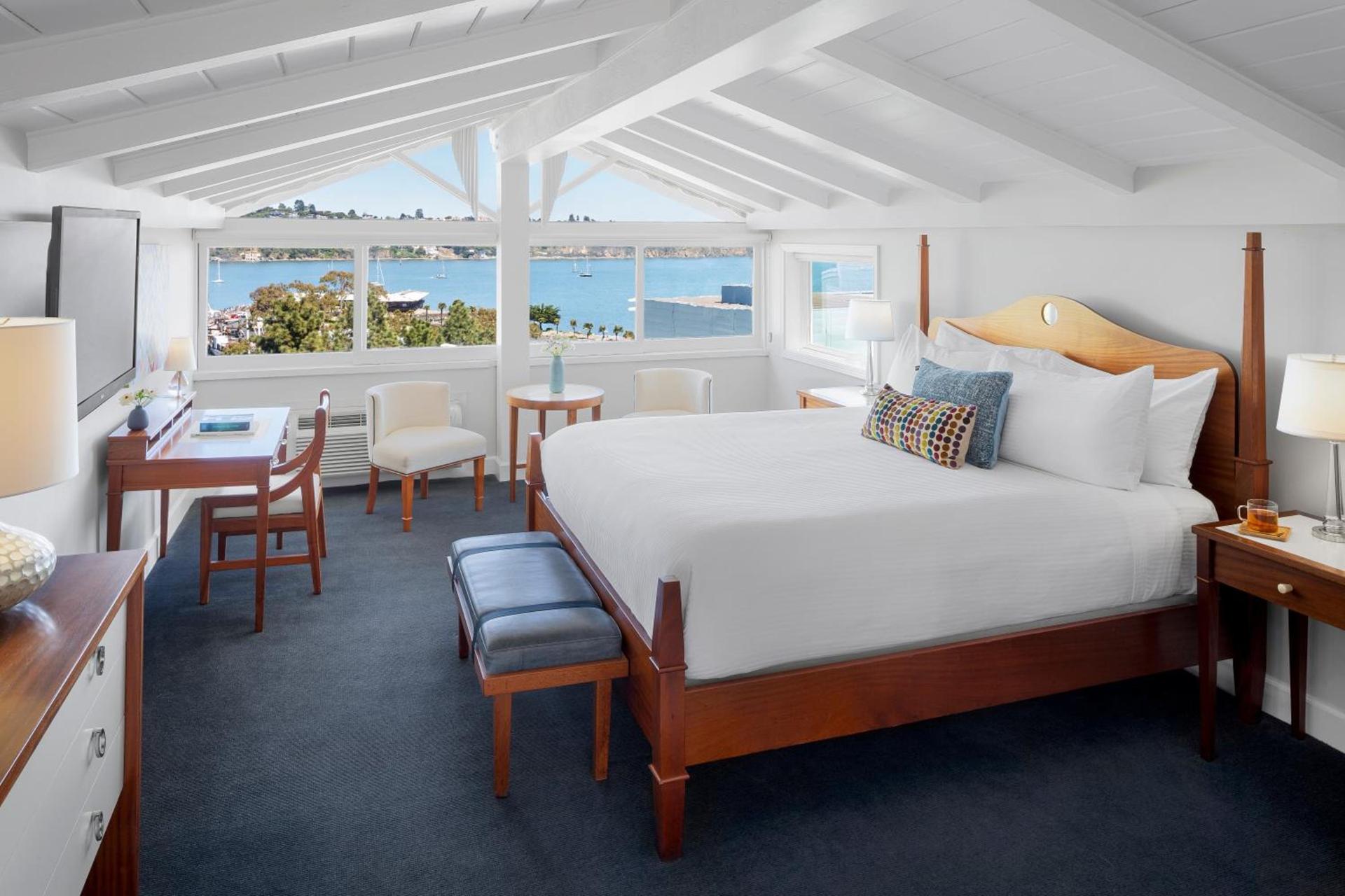 Casa Madrona Hotel and Spa photo 7