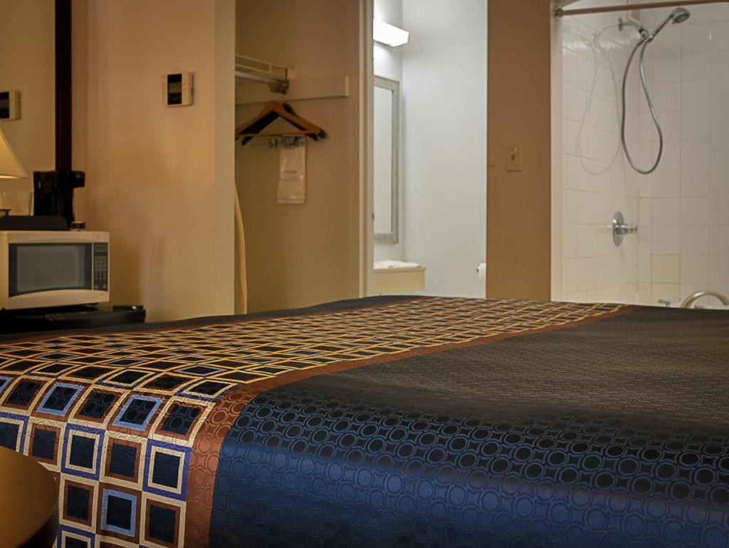 Americas Best Value Inn - Chico photo 8