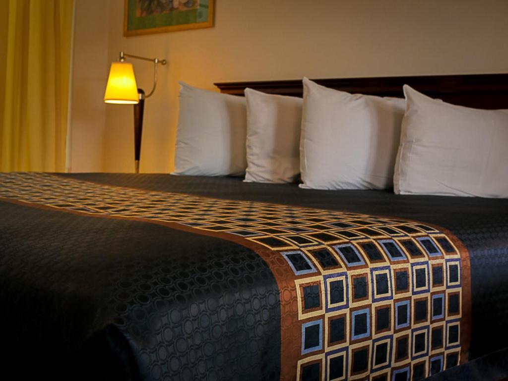 Americas Best Value Inn - Chico photo 7