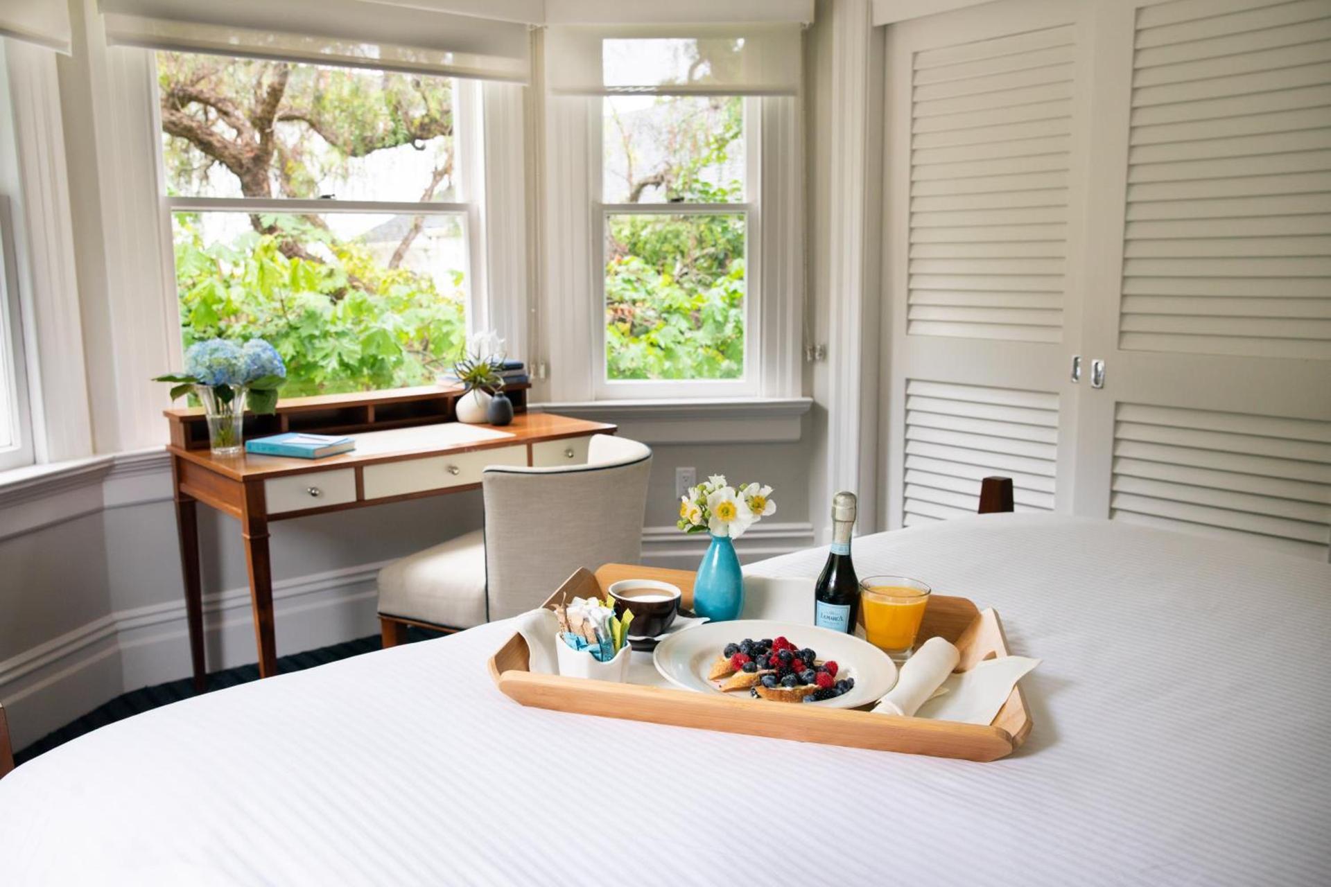 Casa Madrona Hotel and Spa photo 26