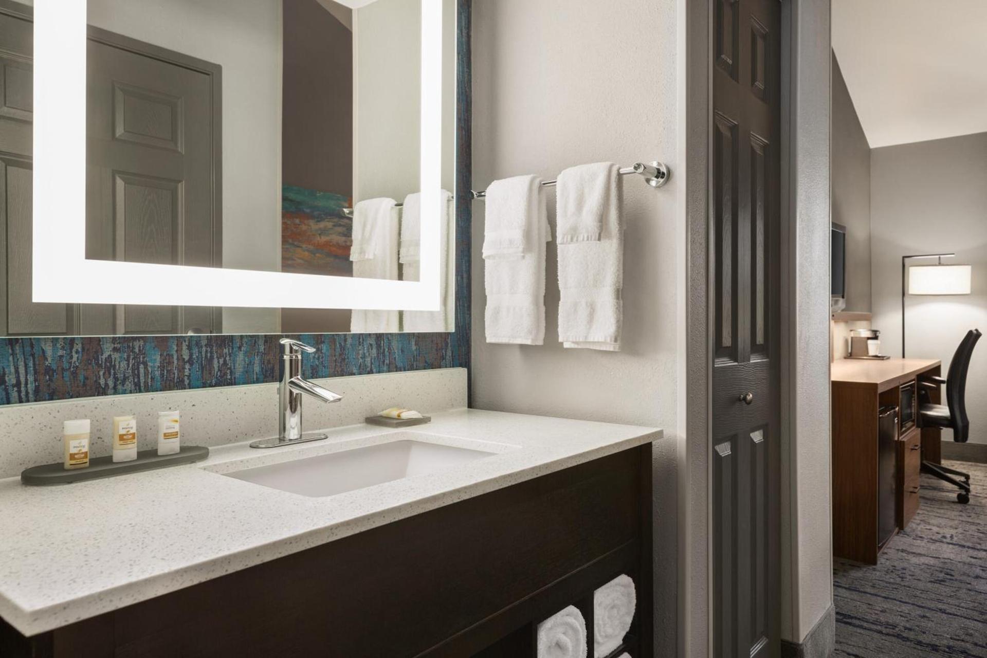 La Quinta by Wyndham Salem OR photo 19