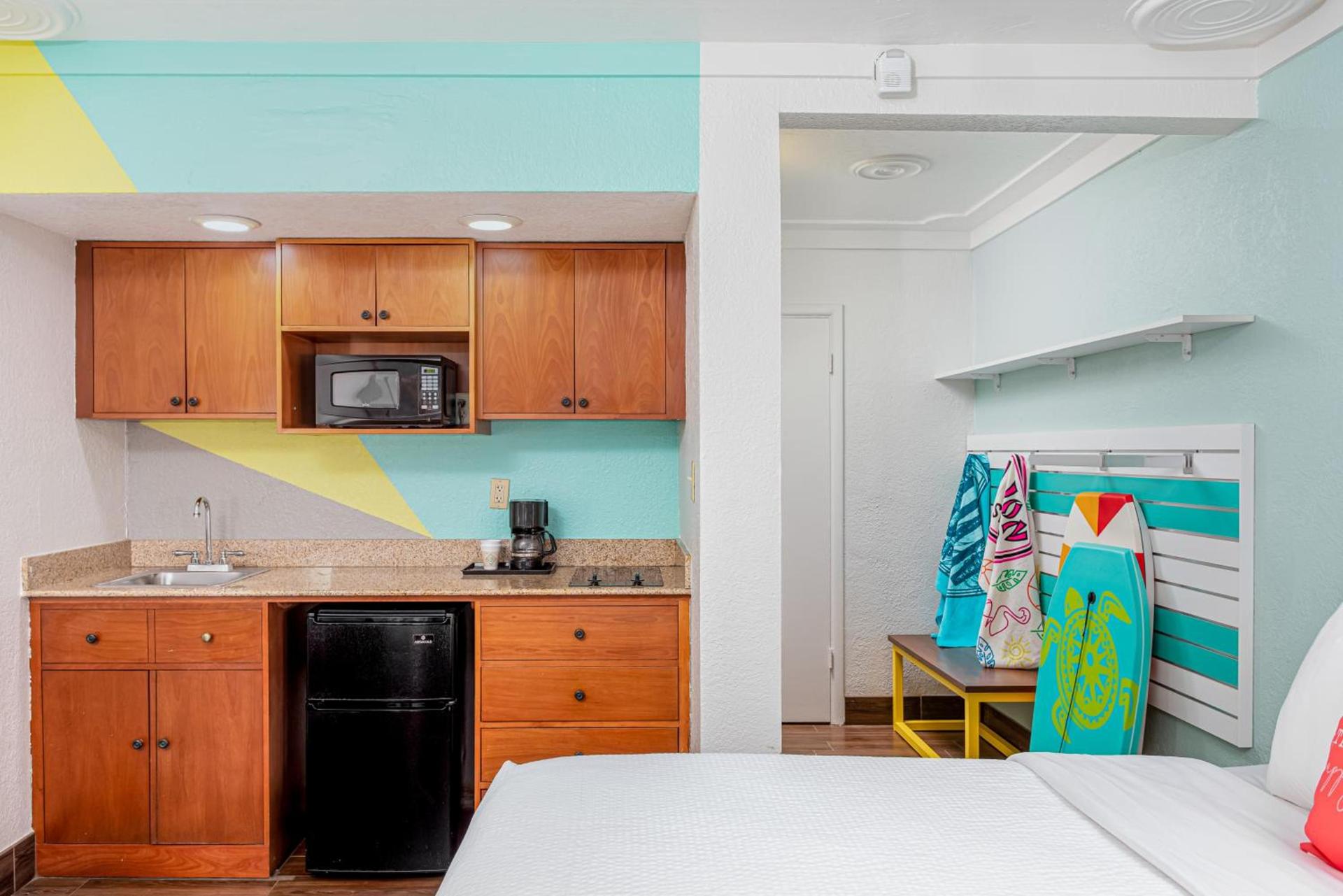Beachside Hotel & Suites Cocoa Beach - Port Canaveral photo 13